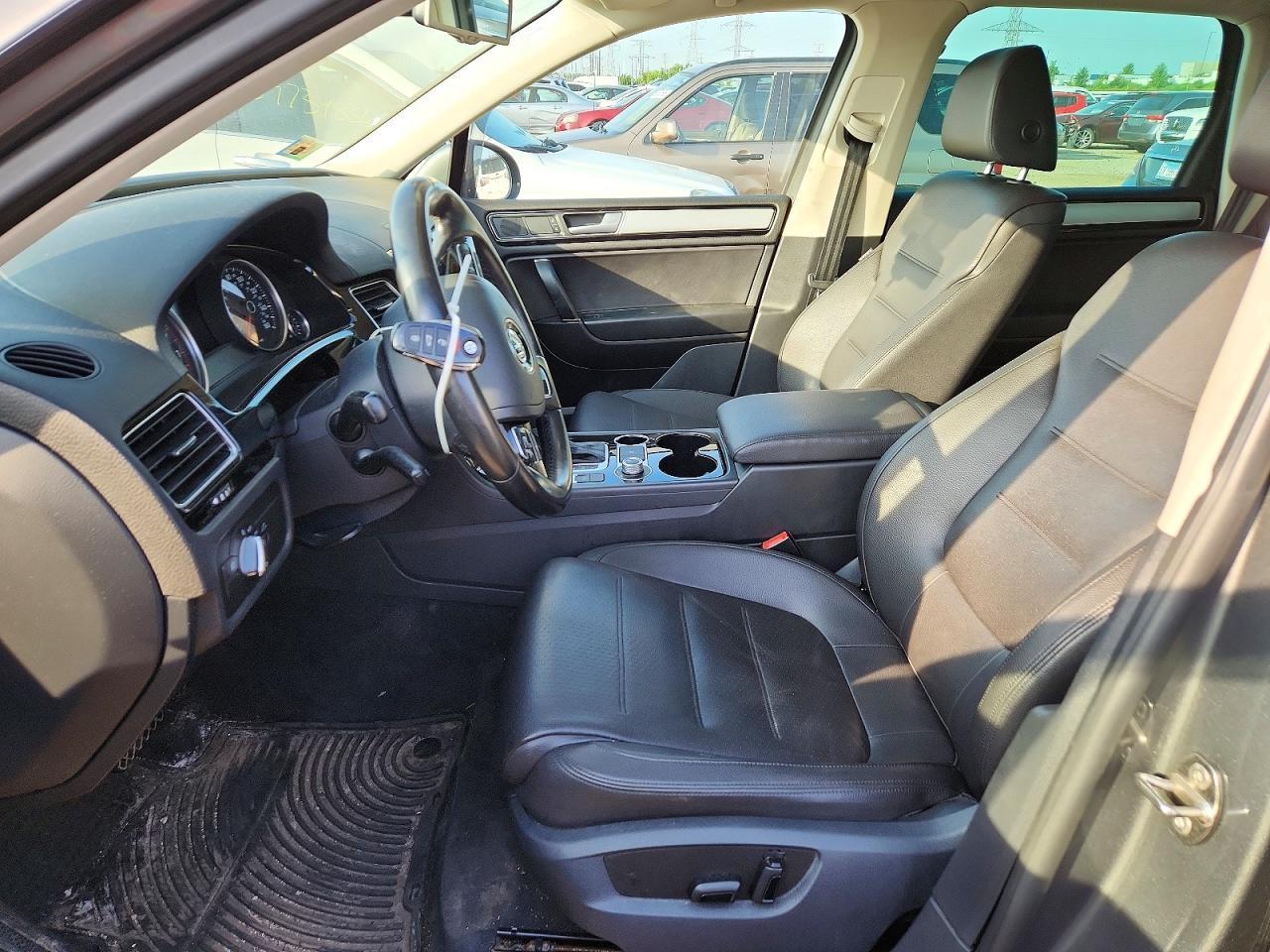 2016 Volkswagen Touareg Sport - Фото 7