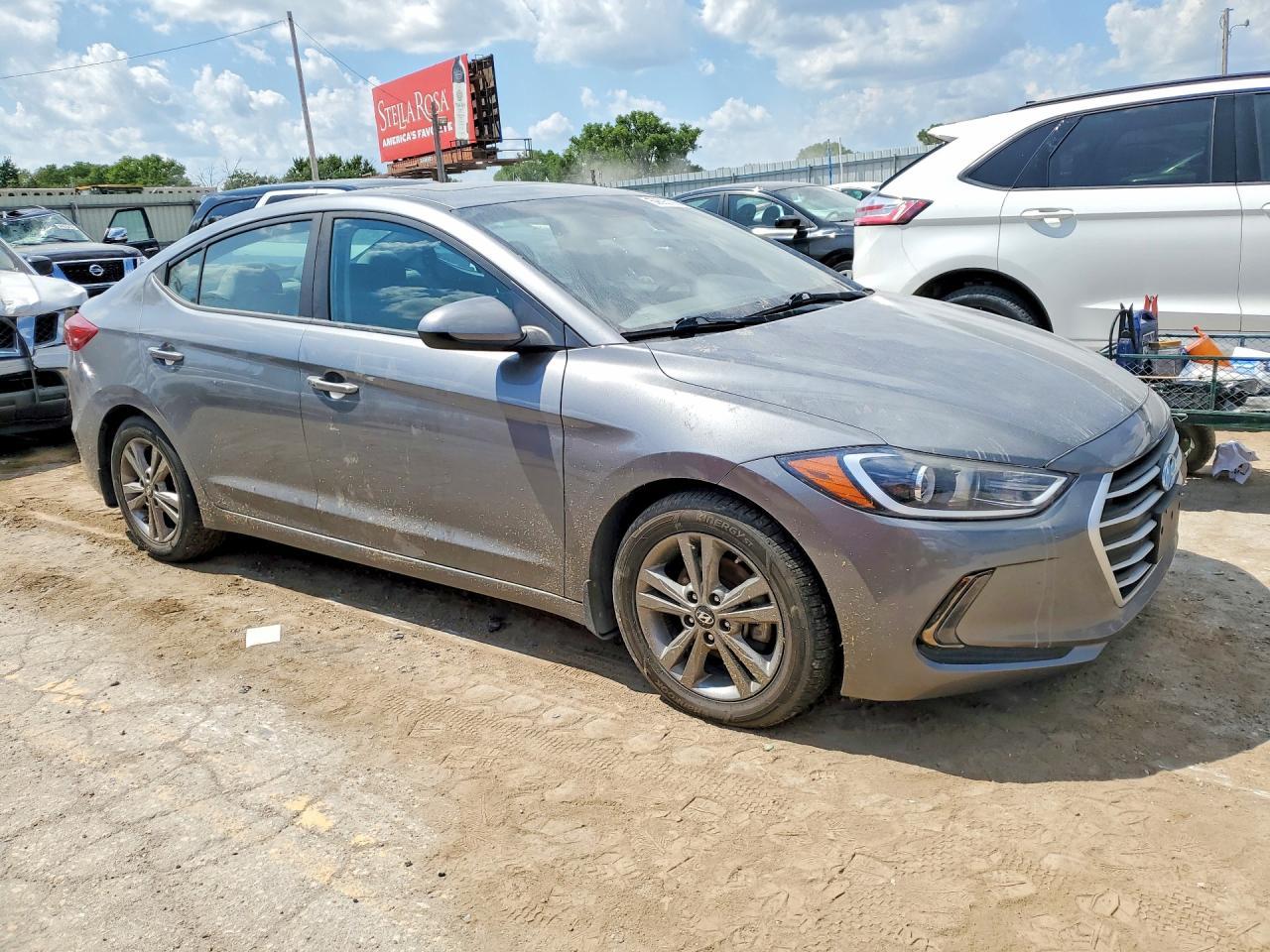 2018 Hyundai Elantra Value Edition - Фото 4