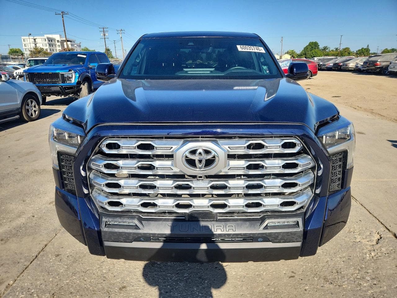 2023 Toyota Tundra Platinum - Image 5