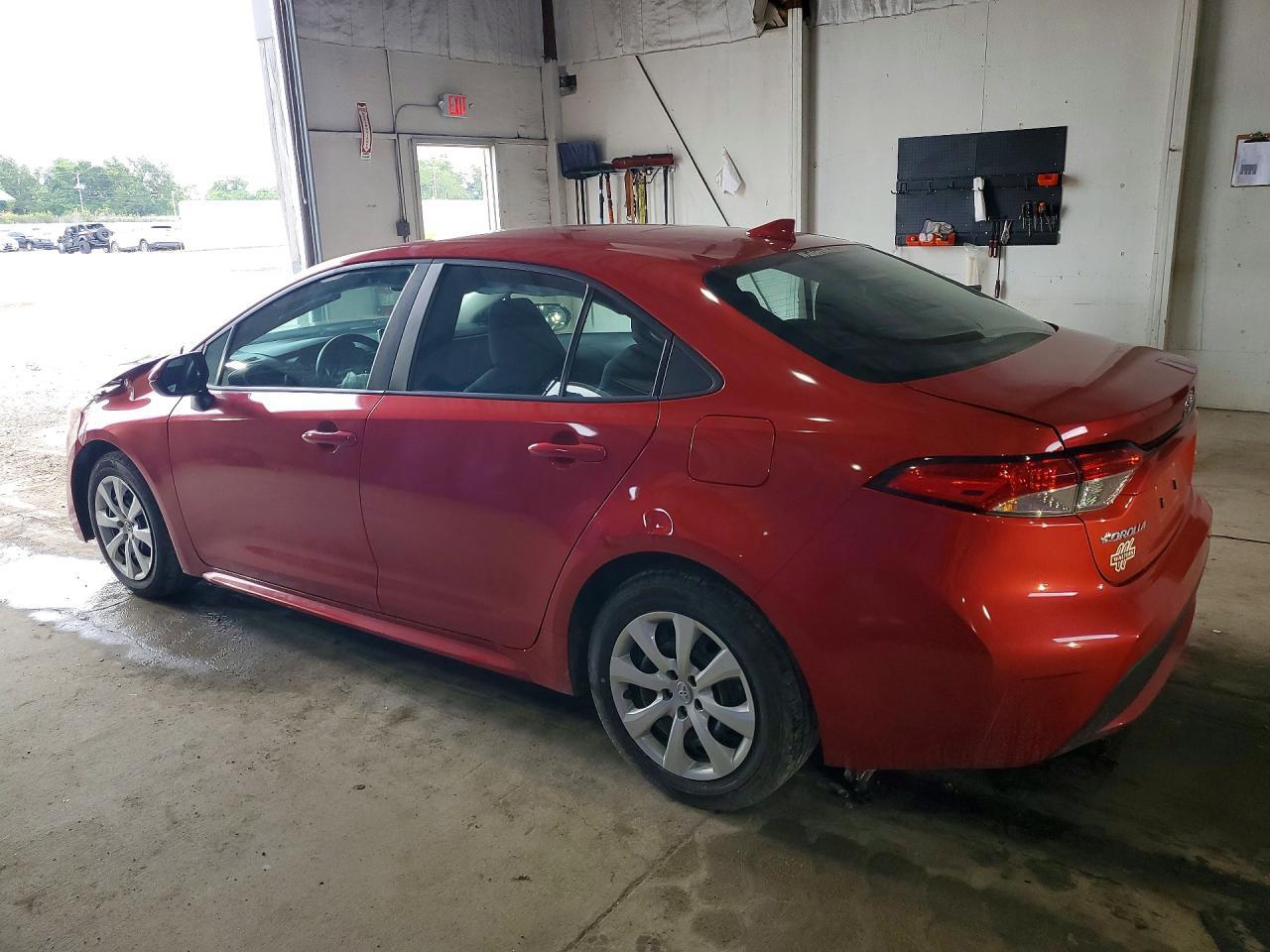2020 Toyota Corolla Le - Image 2