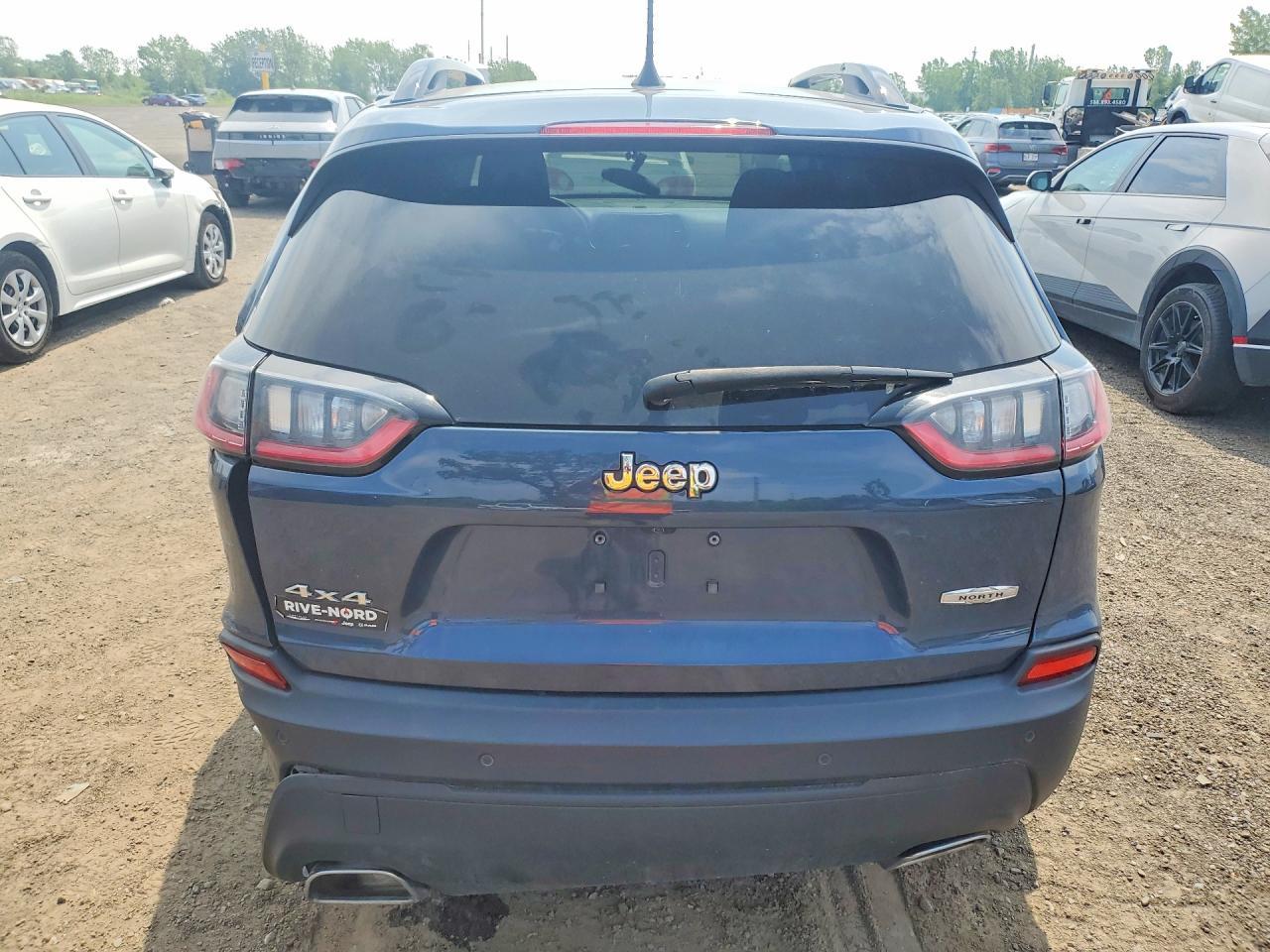 2022 Jeep Cherokee - Image 6
