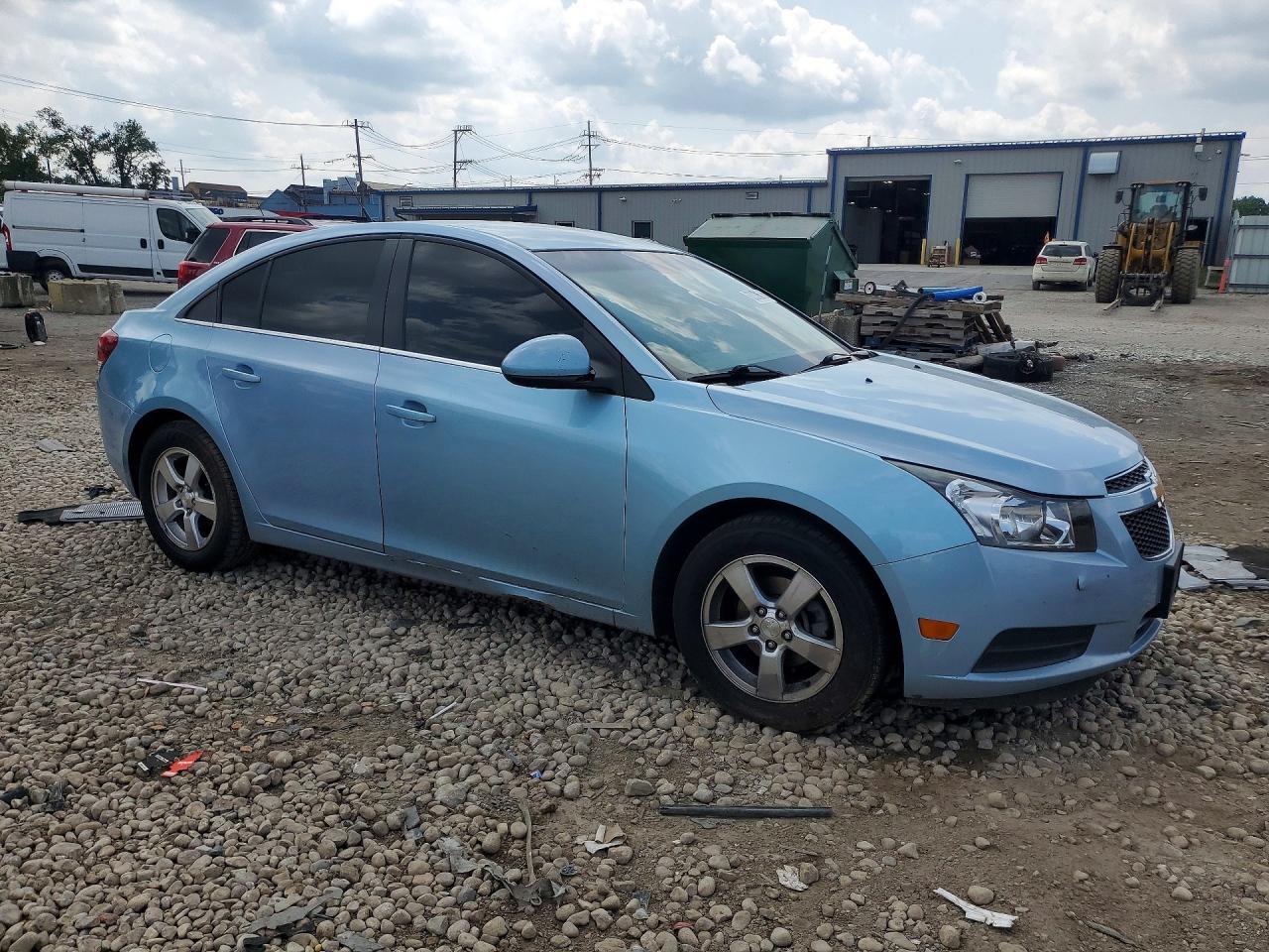2012 Chevrolet Cruze Lt - Image 4