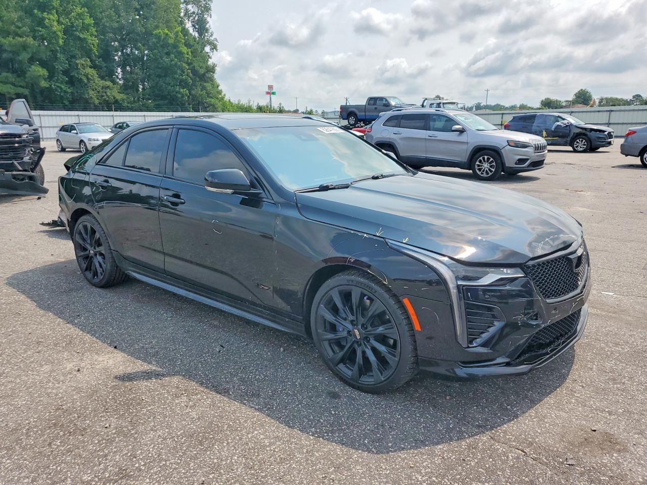 2022 Cadillac Ct4-V - Image 4
