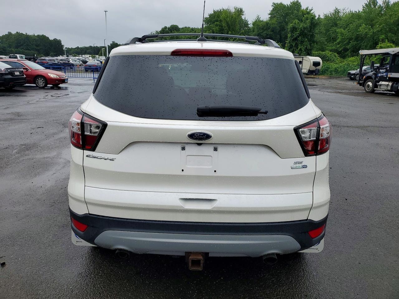 2018 Ford Escape Se - Фото 6