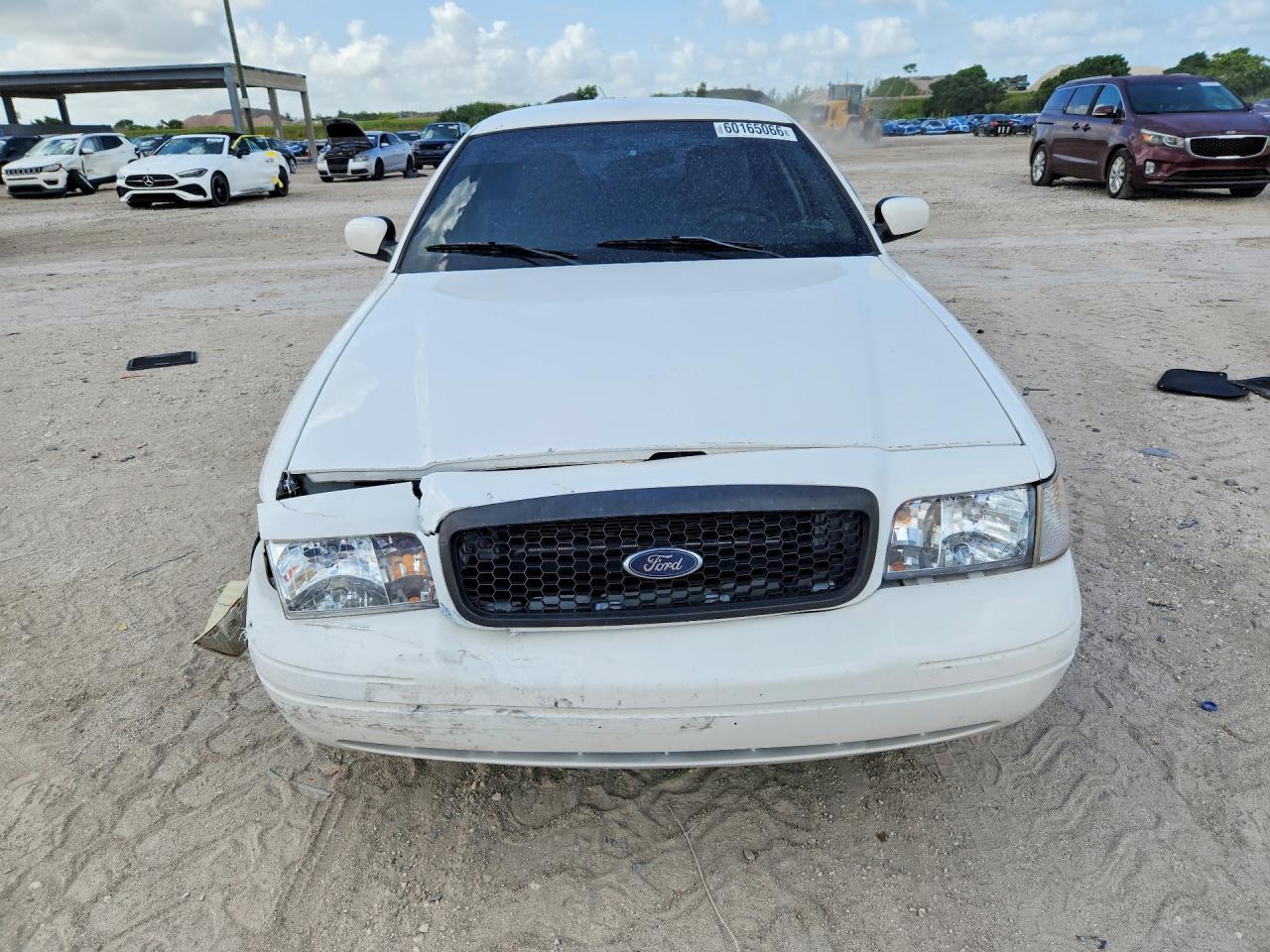 2011 Ford Crown Victoria Lx - Фото 5