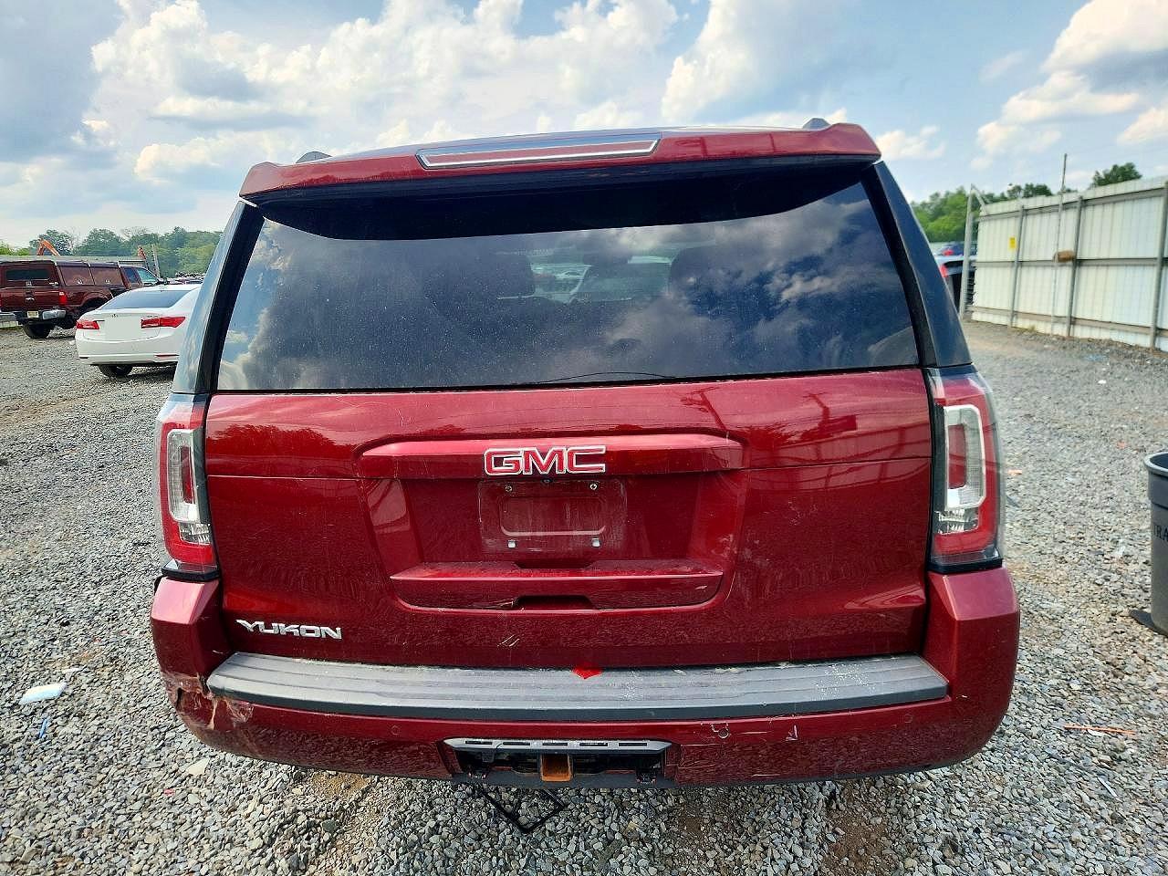 2020 GMC Yukon Sle - Фото 6