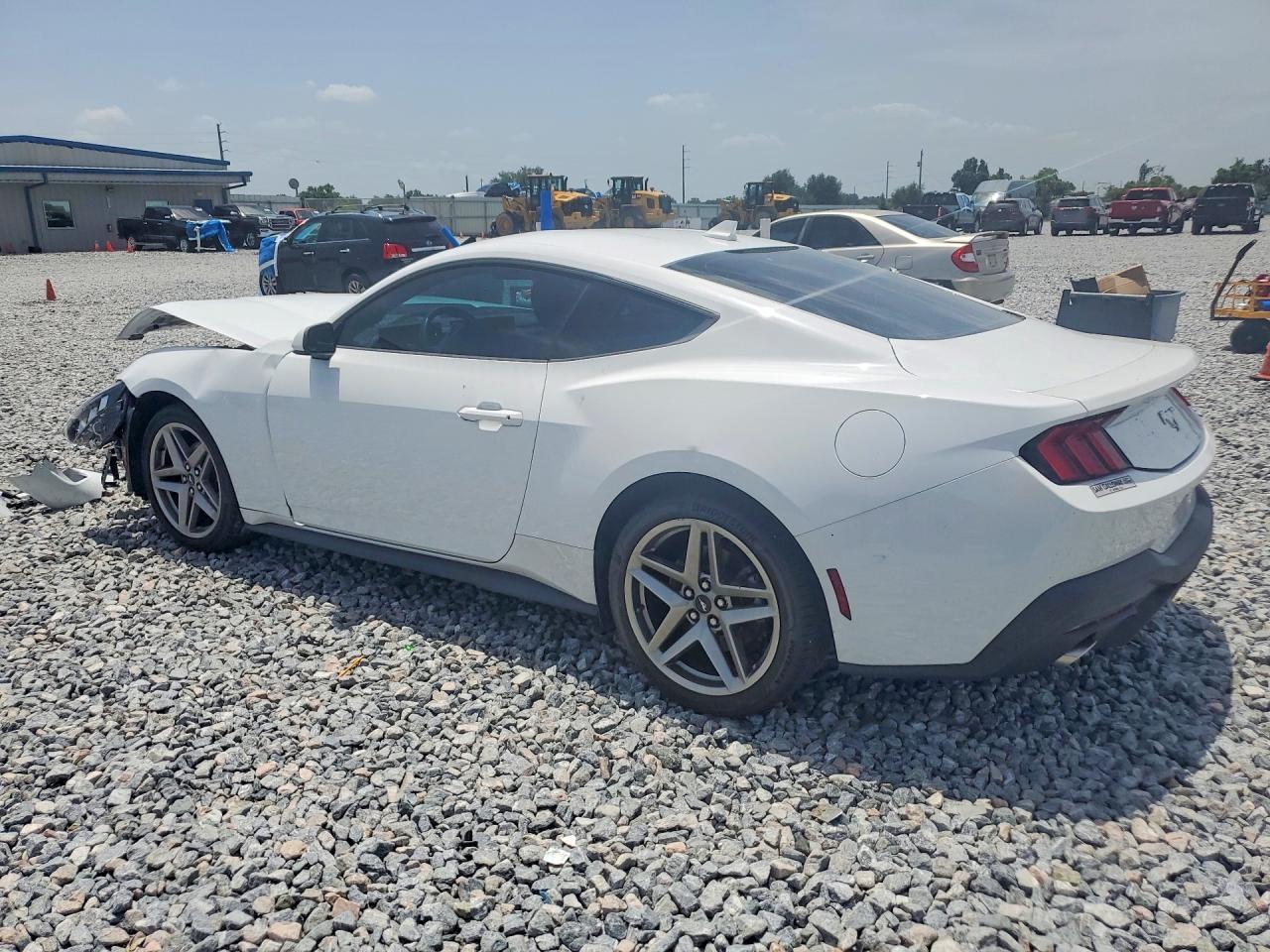 2024 Ford Mustang - Image 2