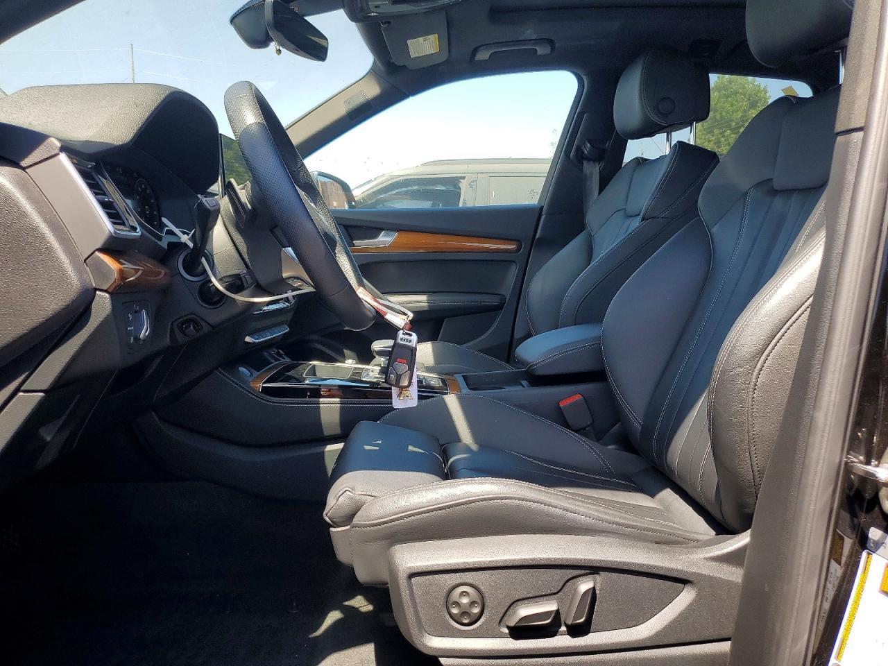 2024 Audi Q5 E Premium Plus 55 - Фото 7