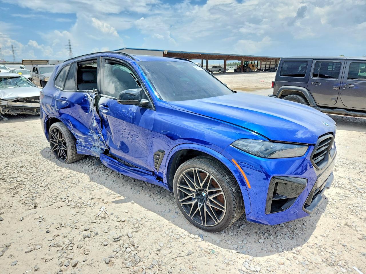 2024 BMW X5 M Competition - Фото 4