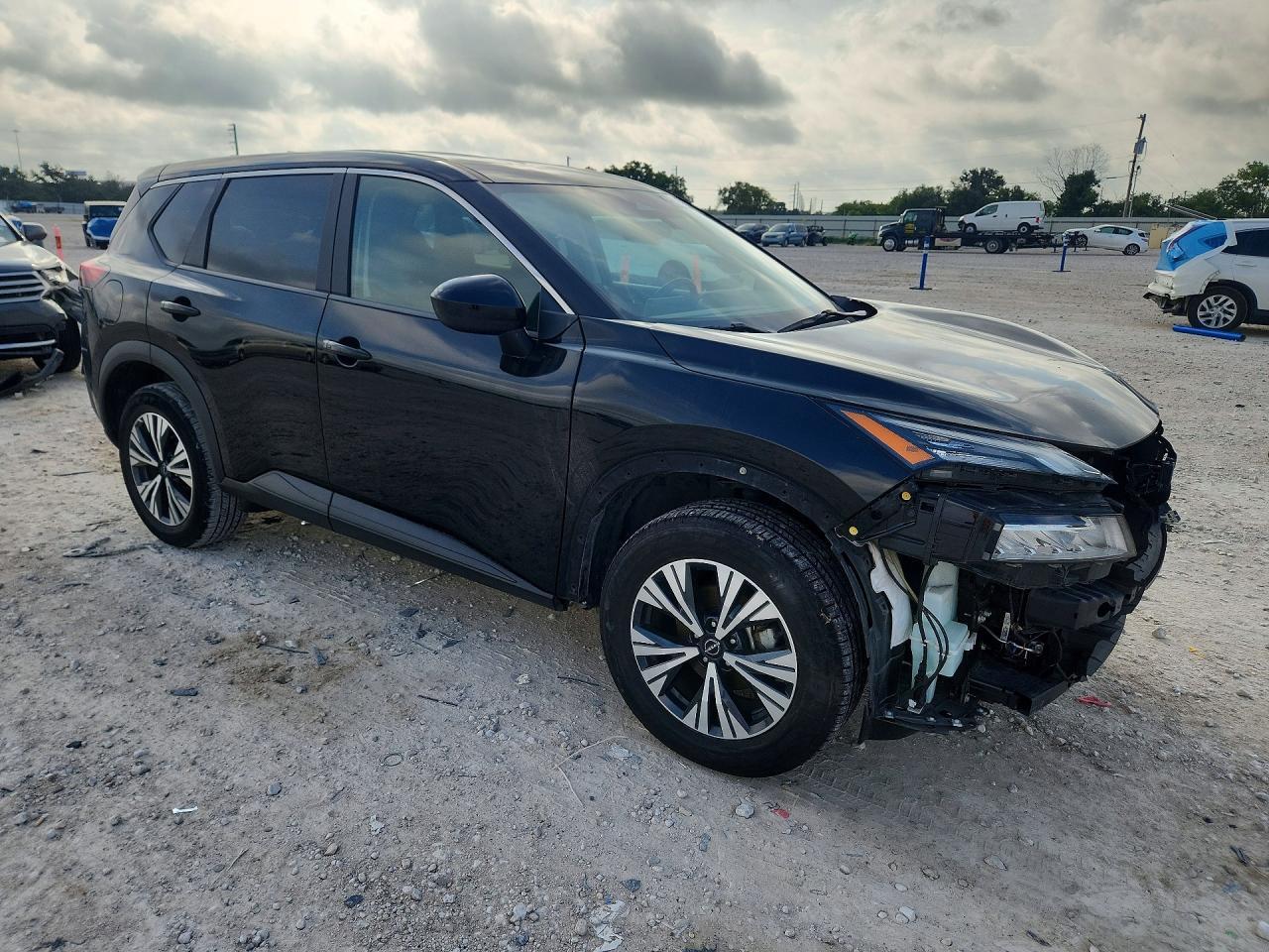 2023 Nissan Rogue Sv - Фото 4