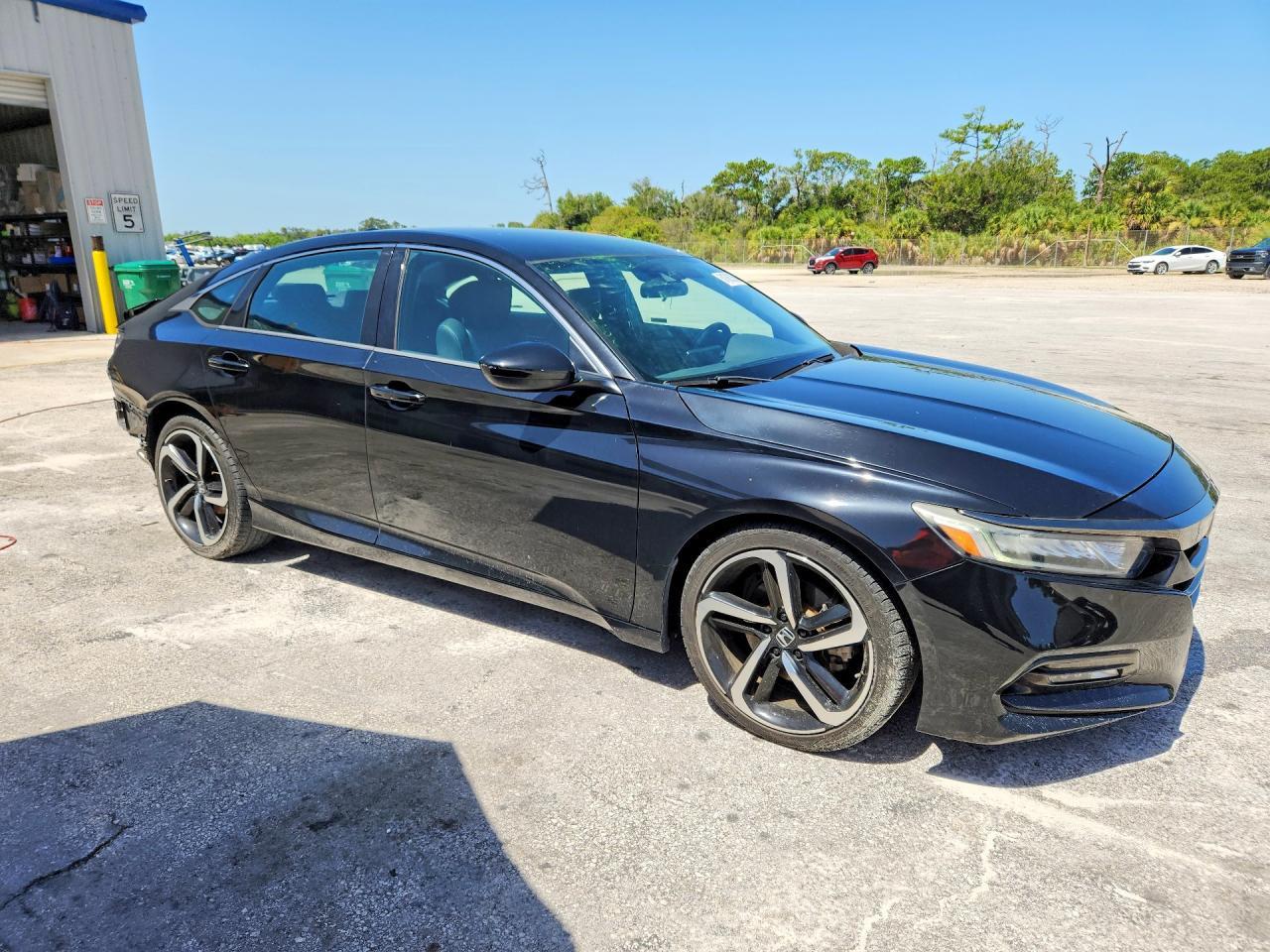 2018 Honda Accord Sport - Image 4