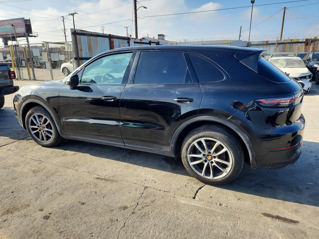 2019 Porsche Cayenne - Фото 2