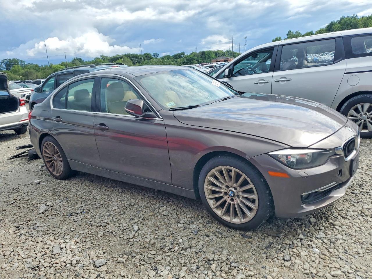 2013 BMW 328 Xi - Фото 4