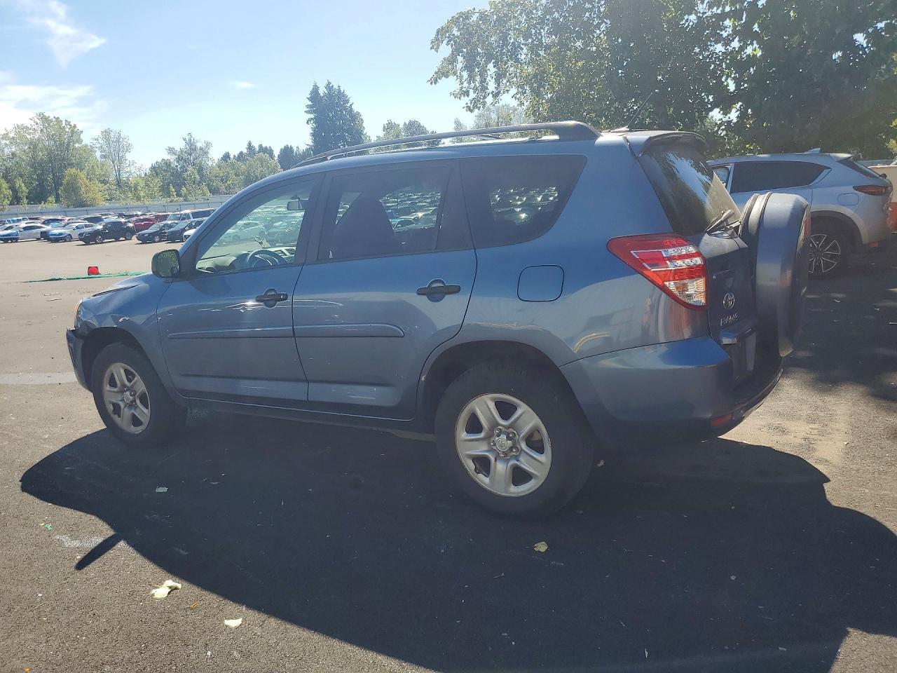 2011 Toyota Rav4 Base - Image 2