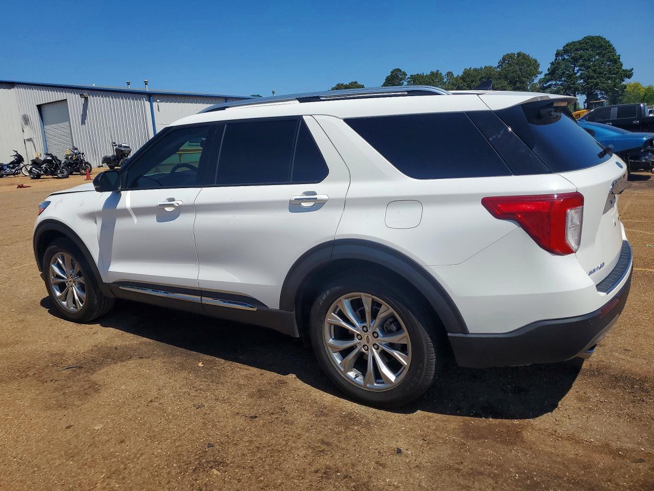 2022 Ford Explorer Limited - Фото 2