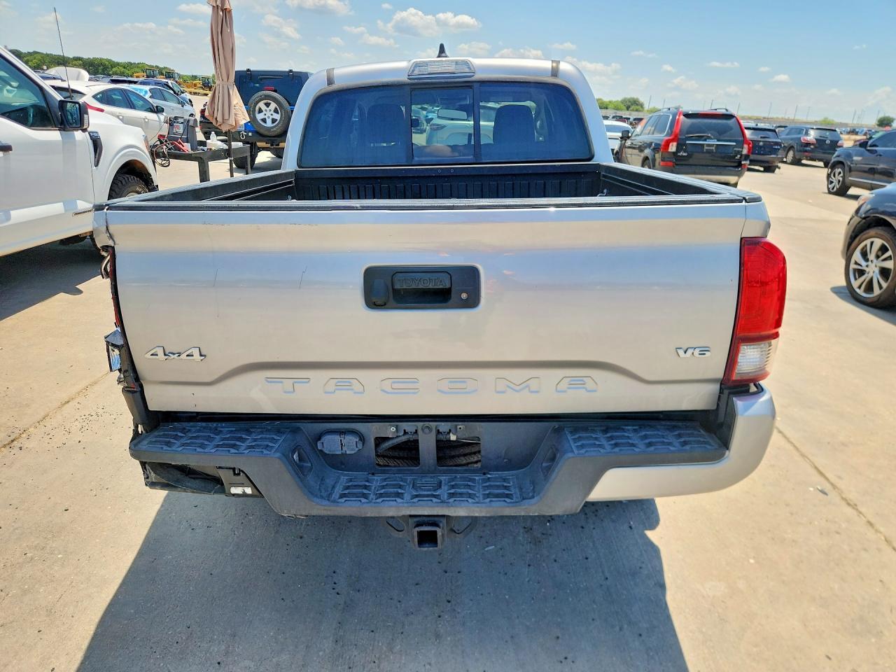 2021 Toyota Tacoma Sr V6 - Фото 6