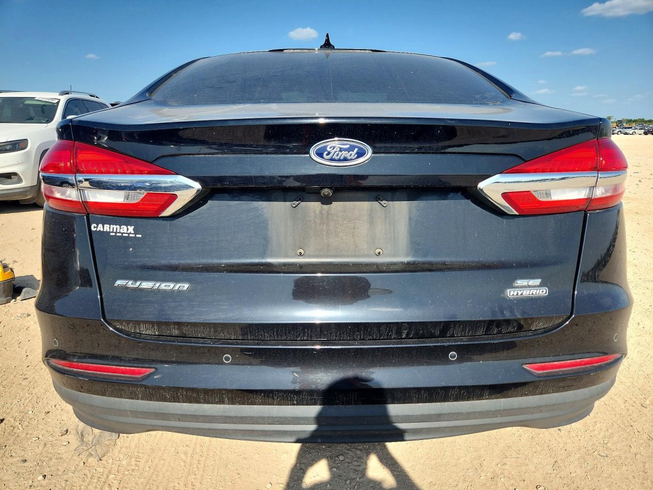 2020 Ford Fusion Se - Фото 6