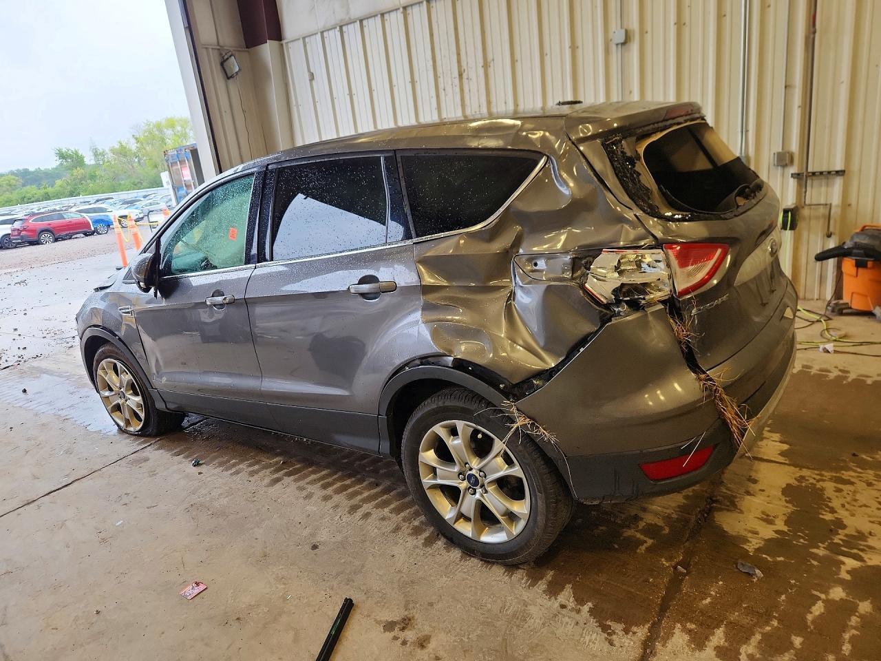 2013 Ford Escape Sel - Image 2