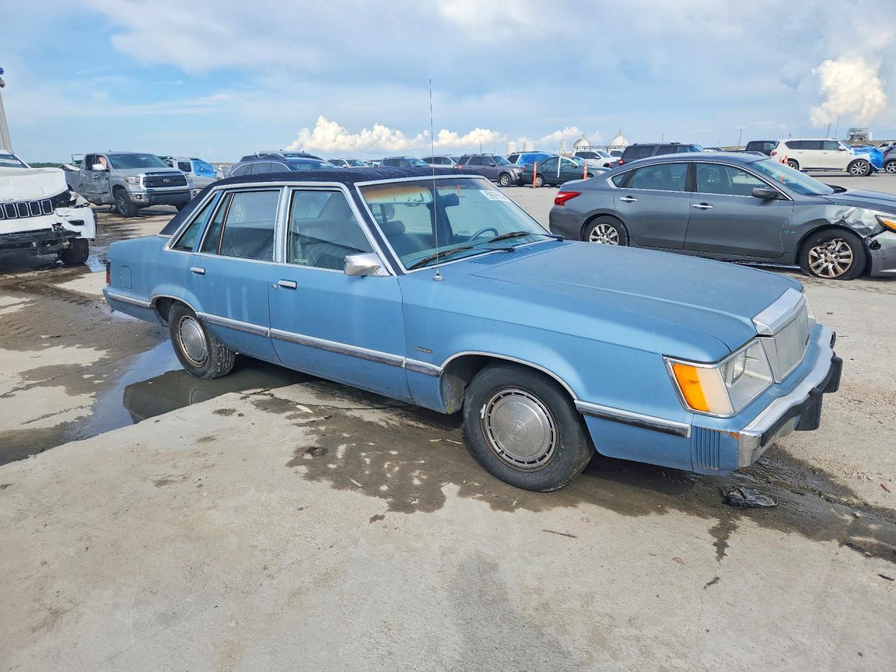 1983 Mercury Marquis Base/Brougham - Фото 4