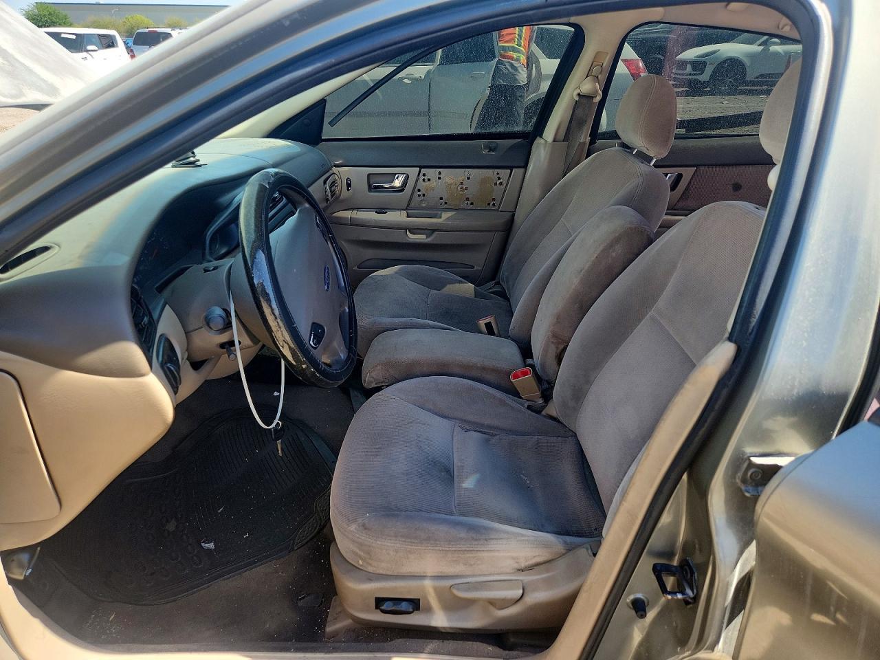 2002 Ford Taurus Se - Фото 7