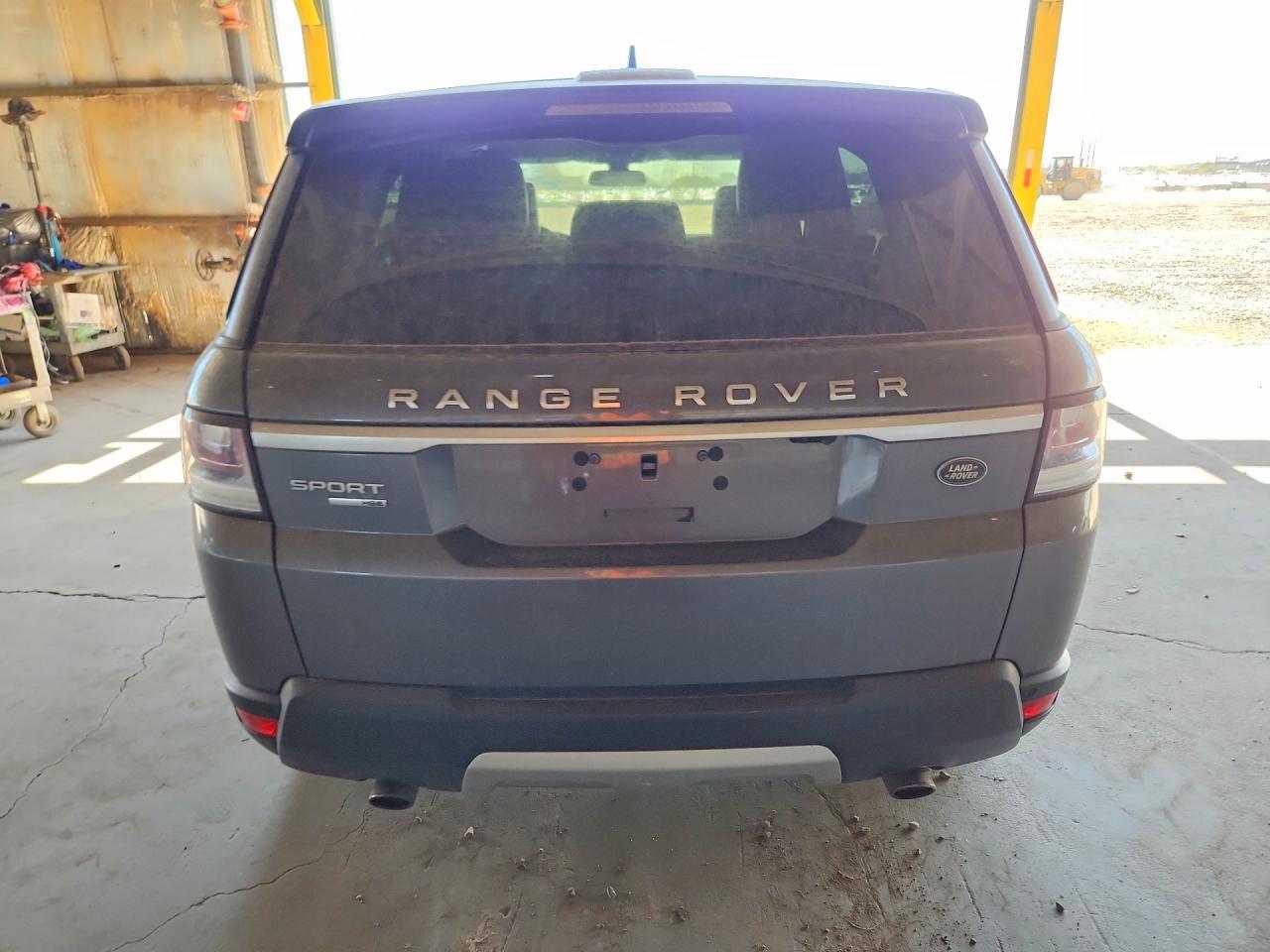 2016 Land Rover Range Rover Sport Hse - Image 6