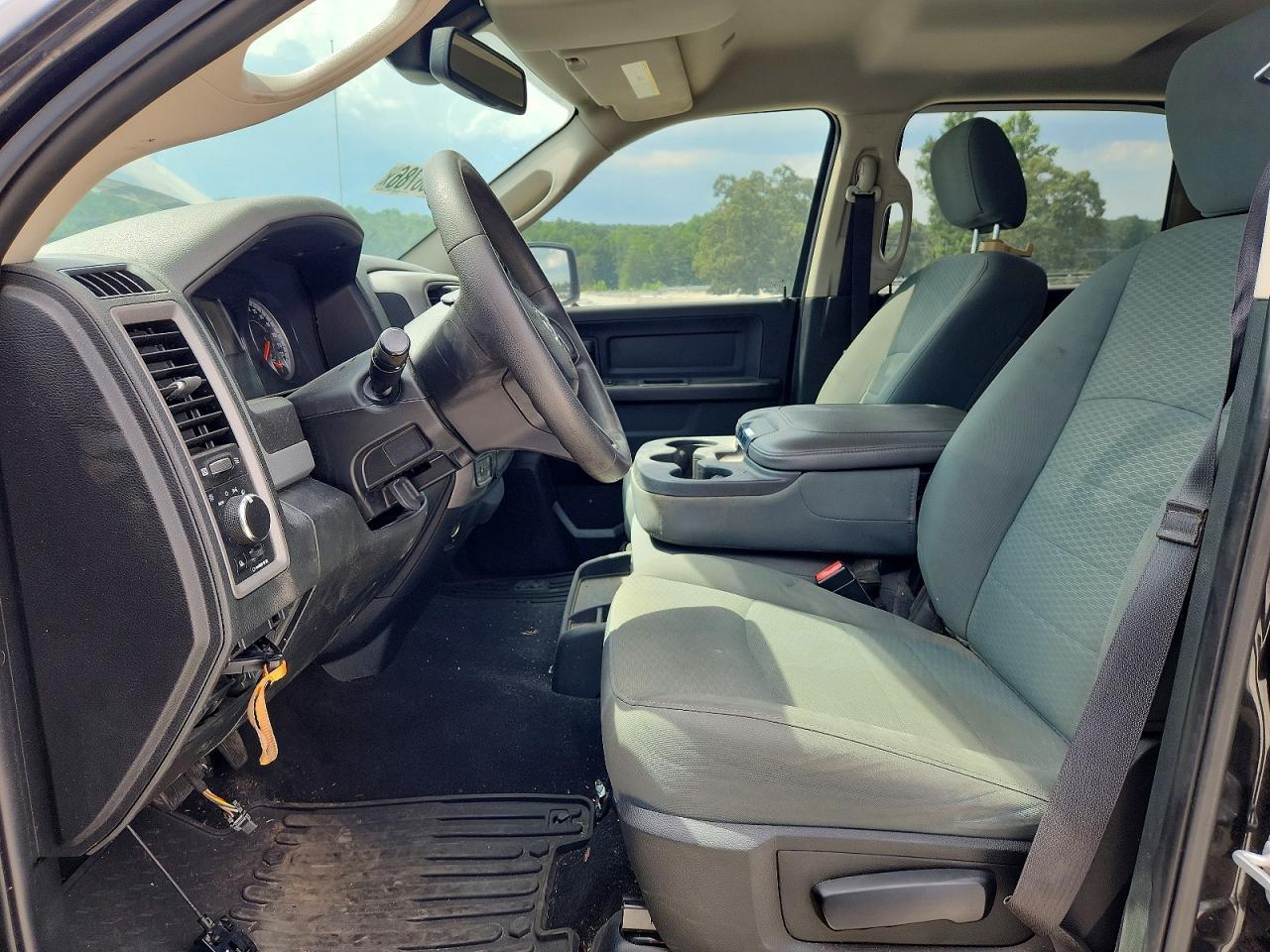2018 Ram 1500 St - Image 7