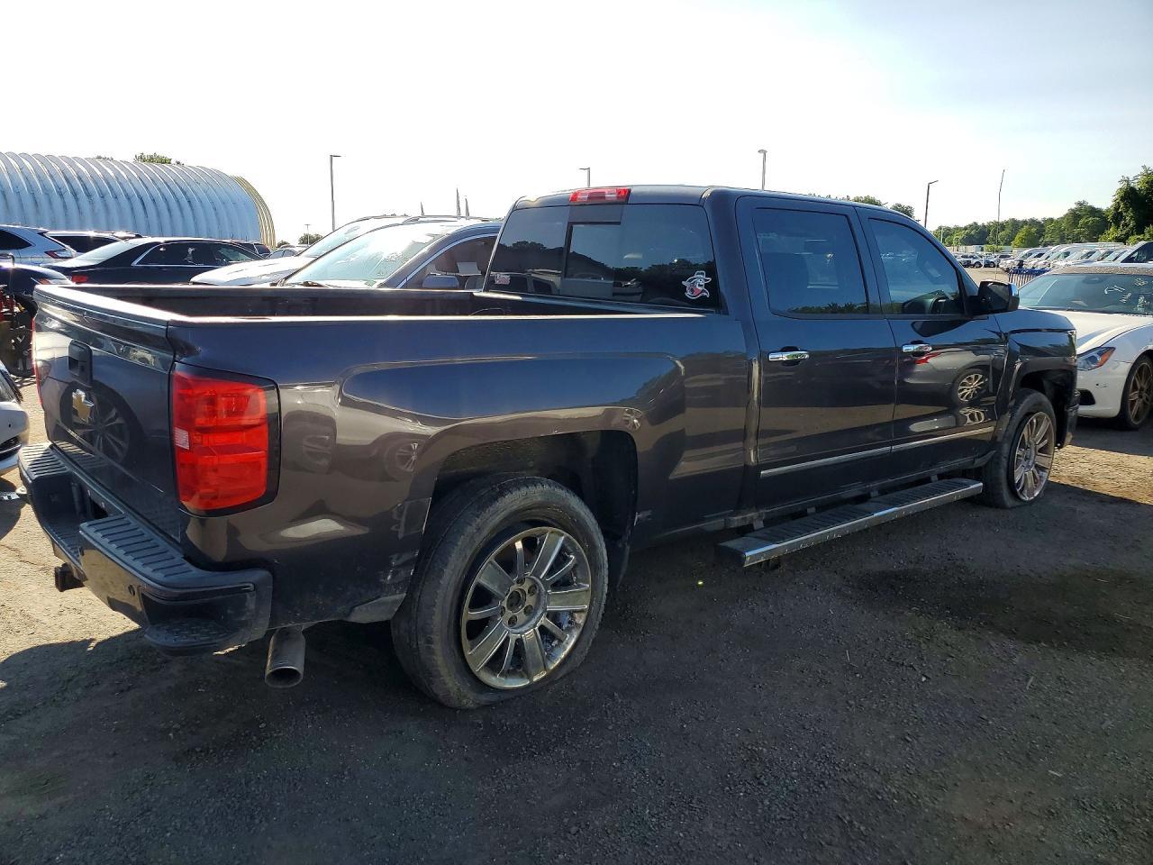 2014 Chevrolet Silverado K1500 High Country - Image 3