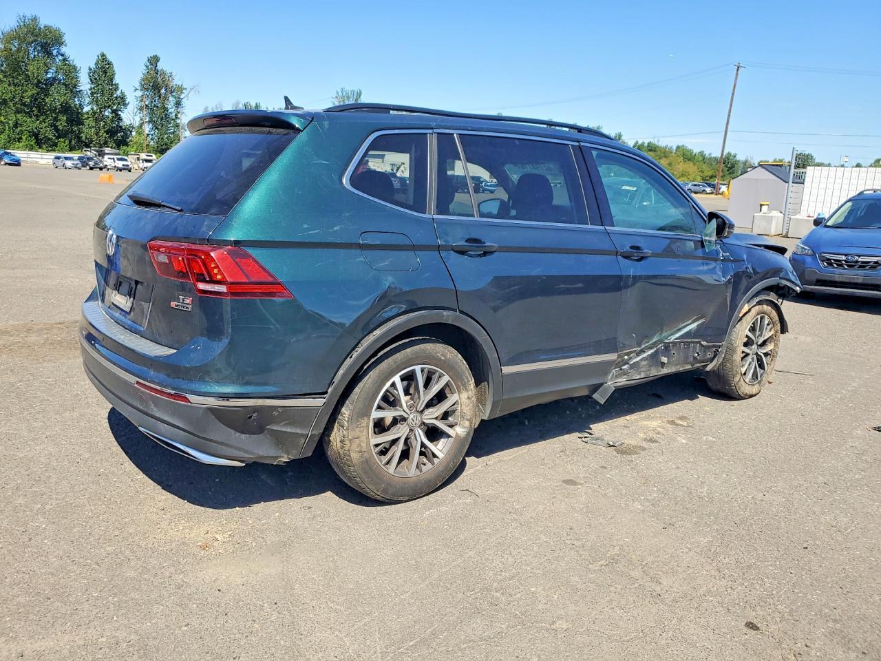 2018 Volkswagen Tiguan Se - Фото 3
