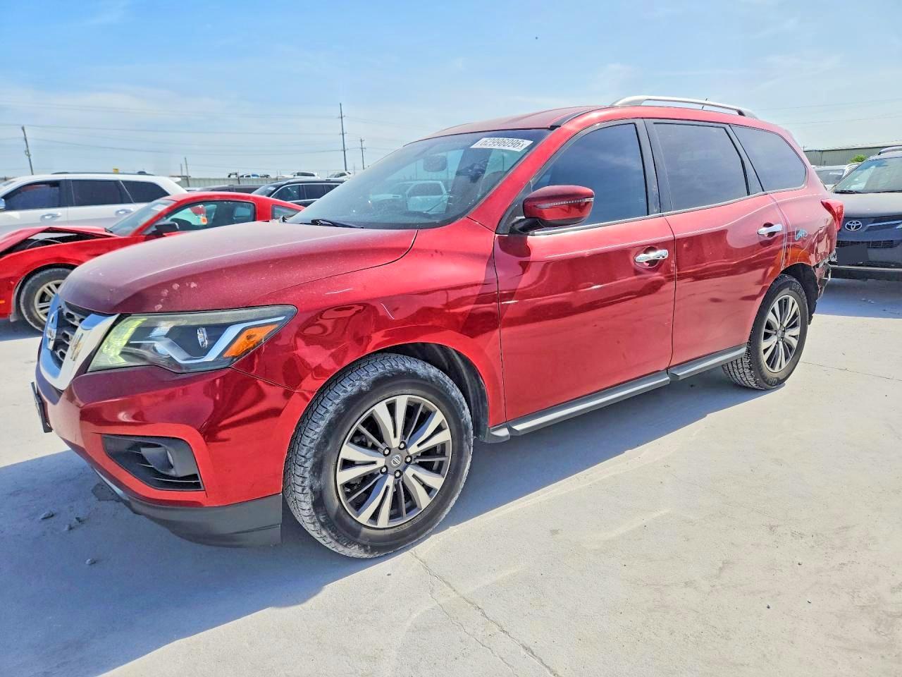 2017 Nissan Pathfinder Sv
