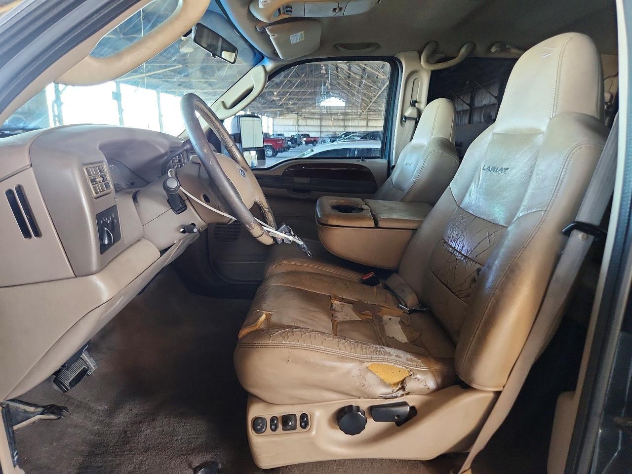 2004 Ford F250 Super Duty - Image 7