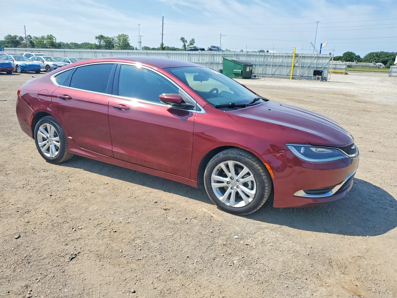 2015 Chrysler 200 Limited - Фото 4