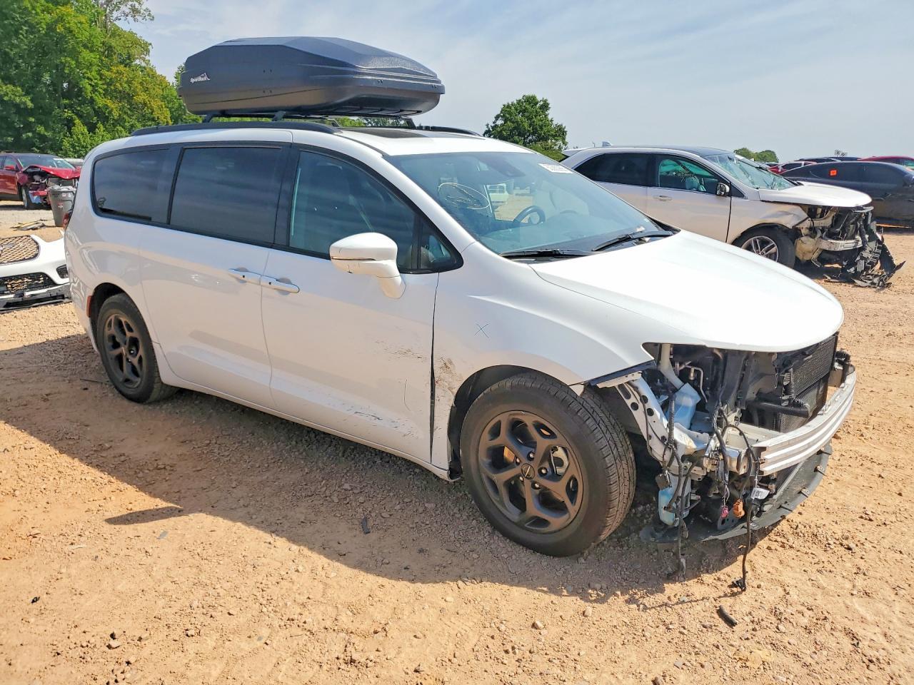 2021 Chrysler Pacifica Hybrid Limited - Фото 4