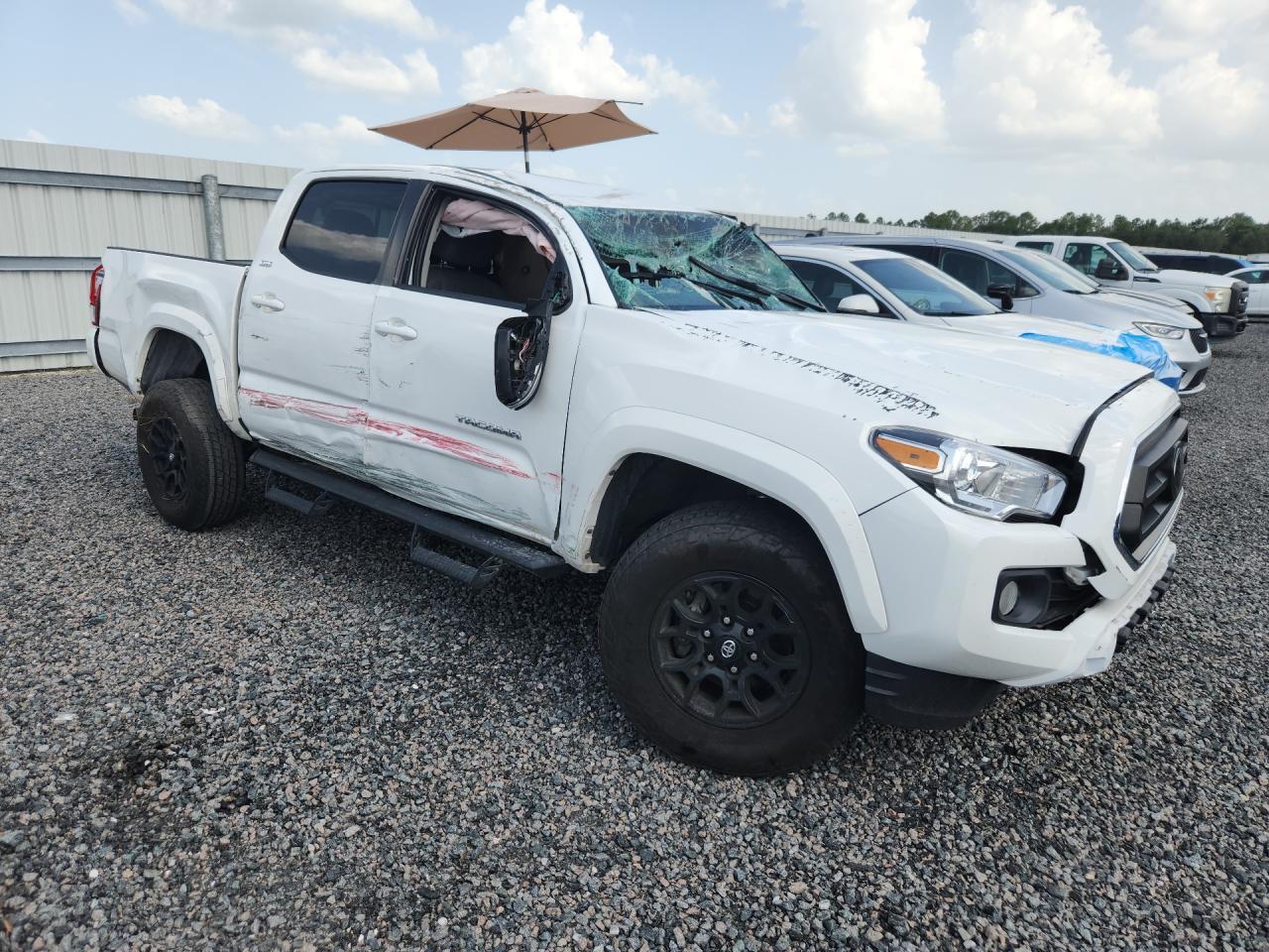 2022 Toyota Tacoma Sr5 V6 - Image 4