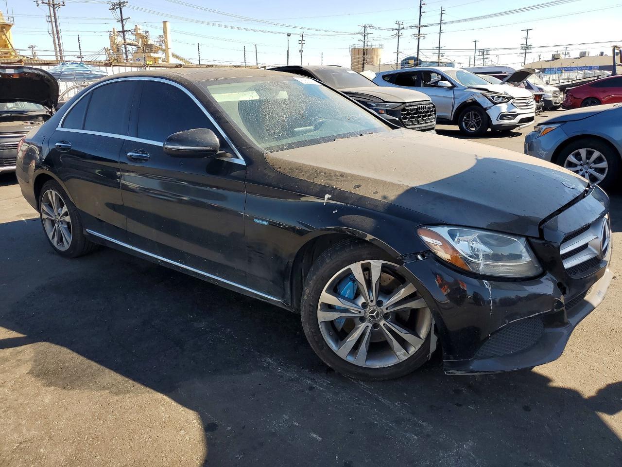 2017 Mercedes-Benz C 350E - Фото 4