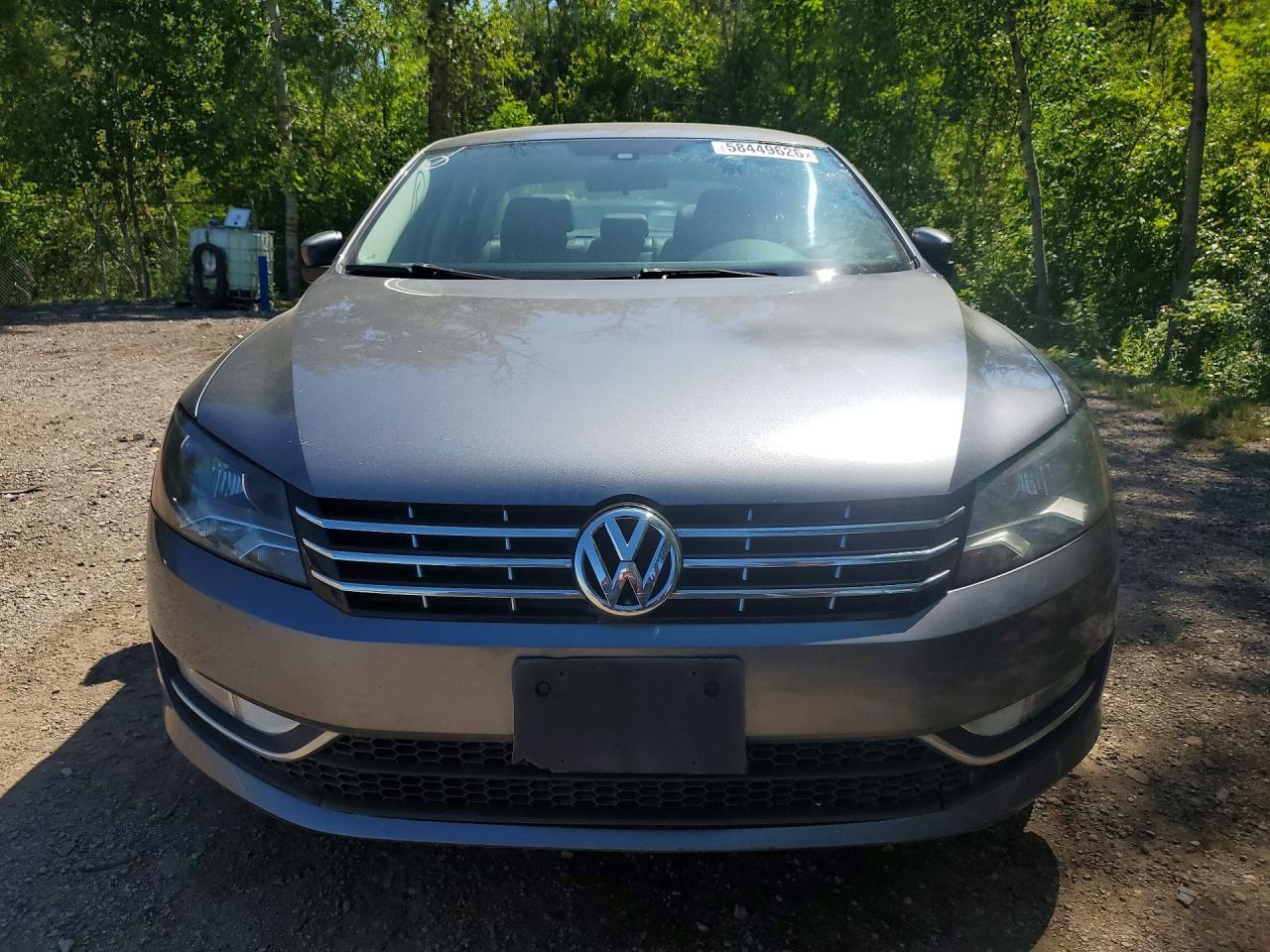 2015 Volkswagen Passat S - Фото 5