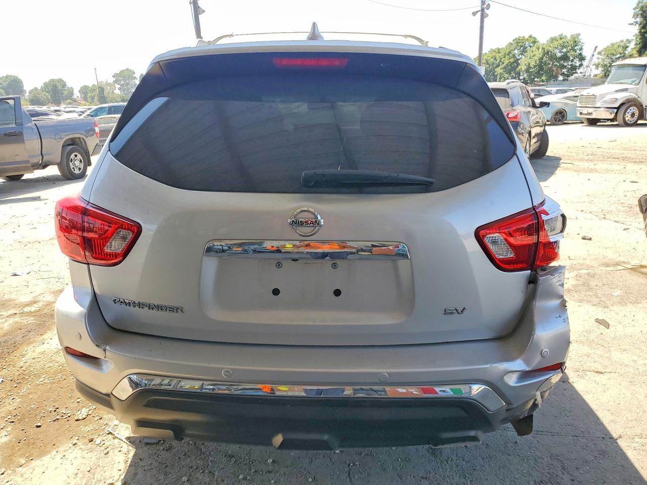 2020 Nissan Pathfinder Sv - Фото 6