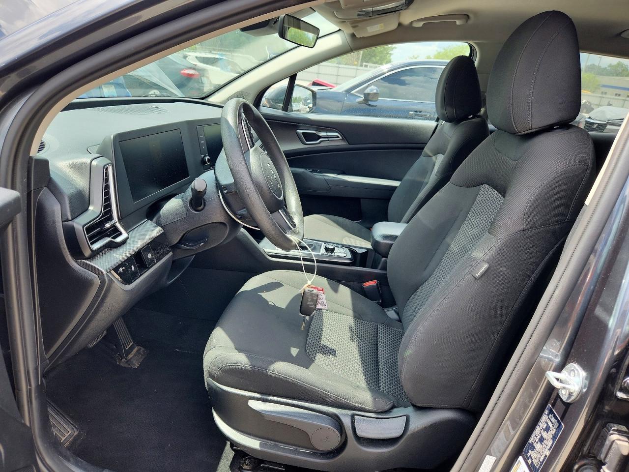 2023 Kia Sportage Lx - Image 7