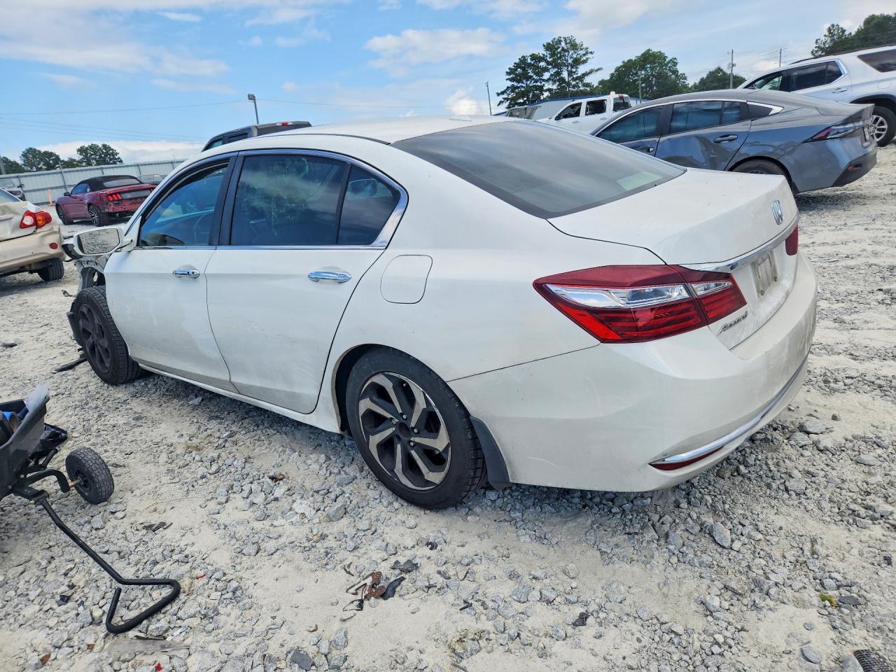 2016 Honda Accord Exl - Image 2