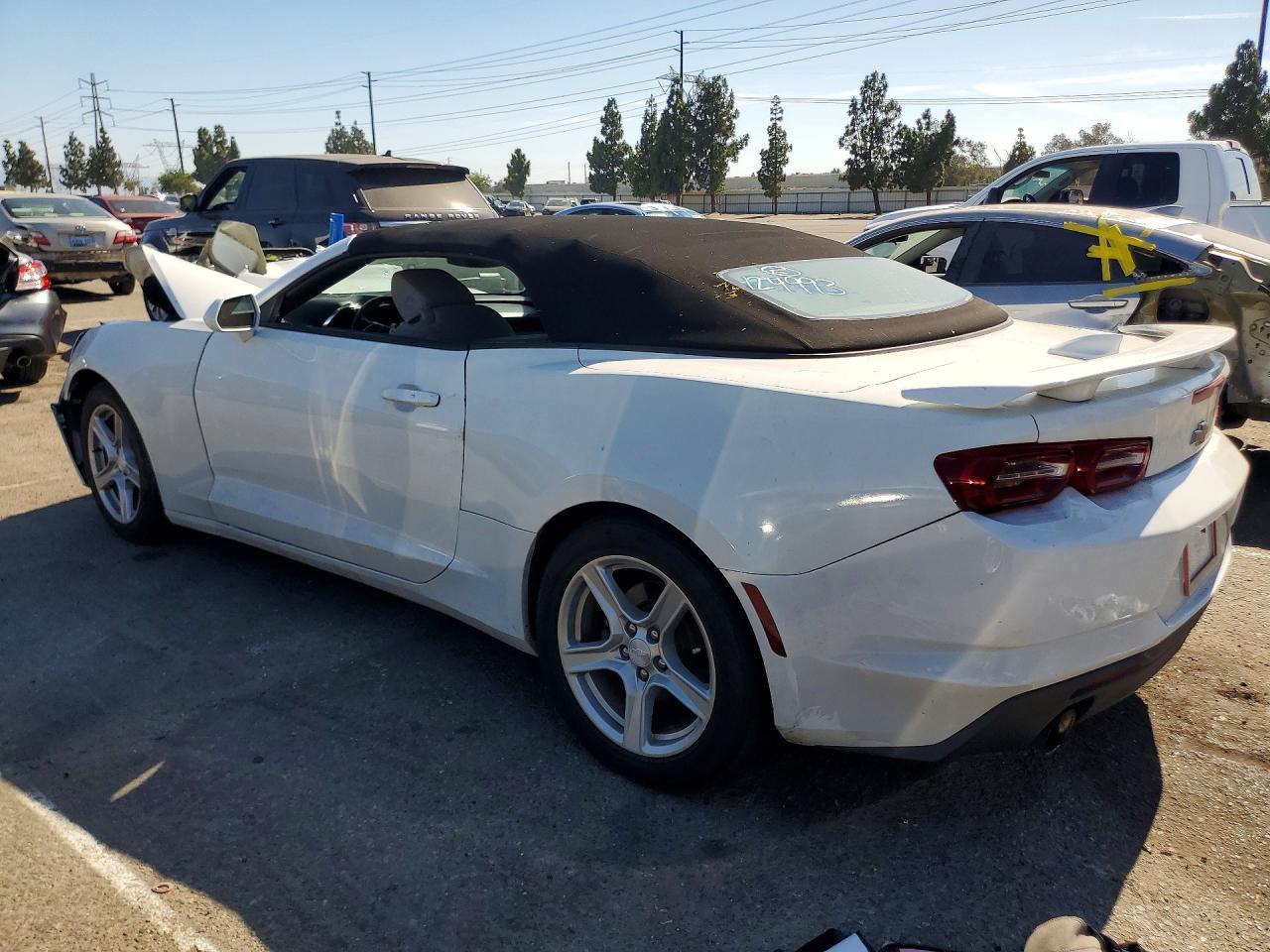 2019 Chevrolet Camaro Ls - Фото 2