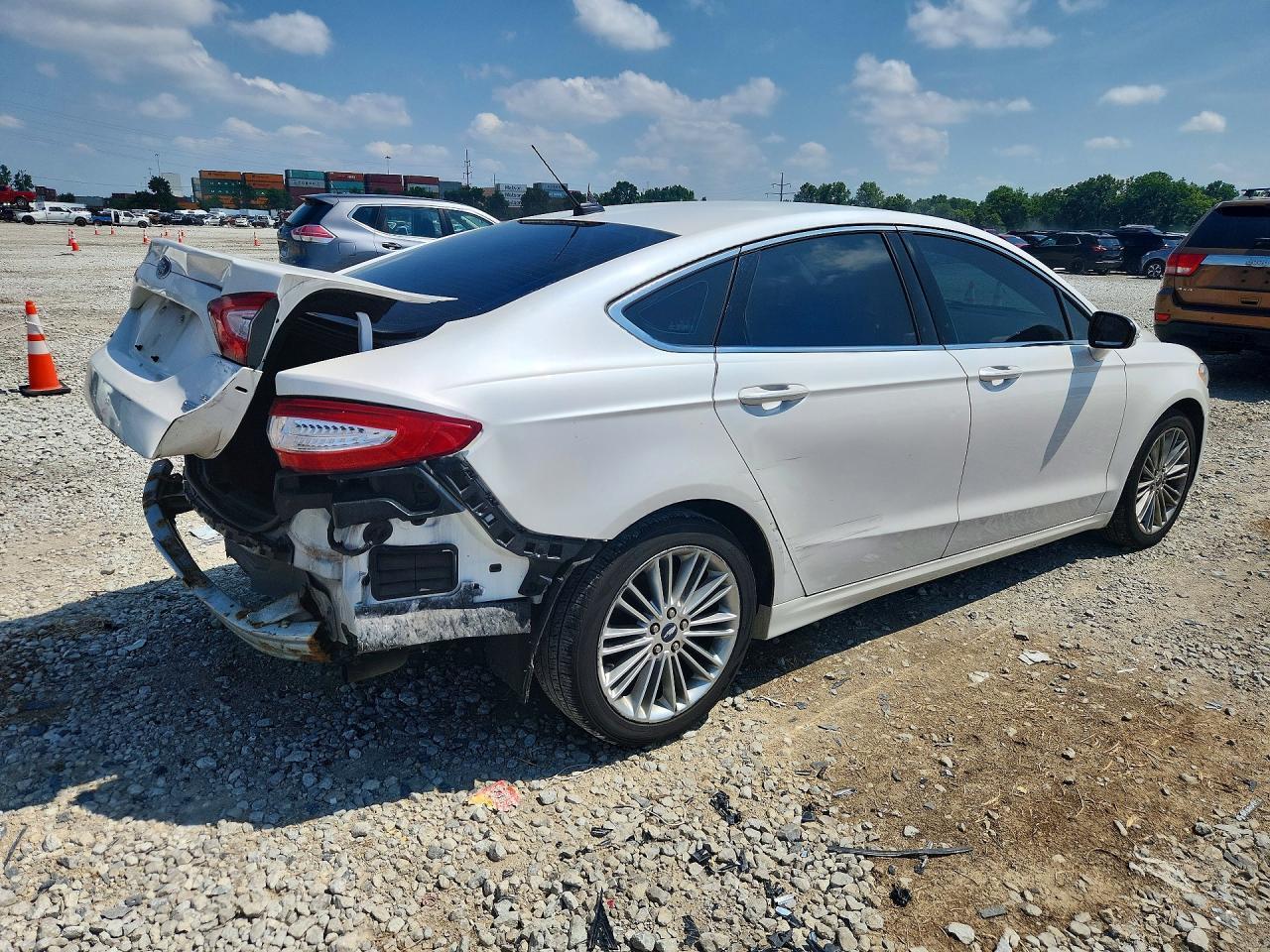 2014 Ford Fusion Se - Фото 3