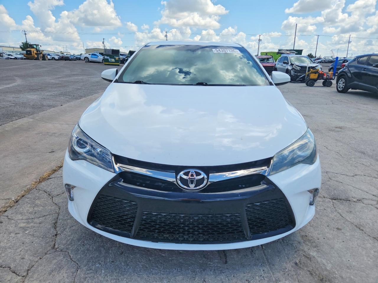 2015 Toyota Camry Se - Фото 5
