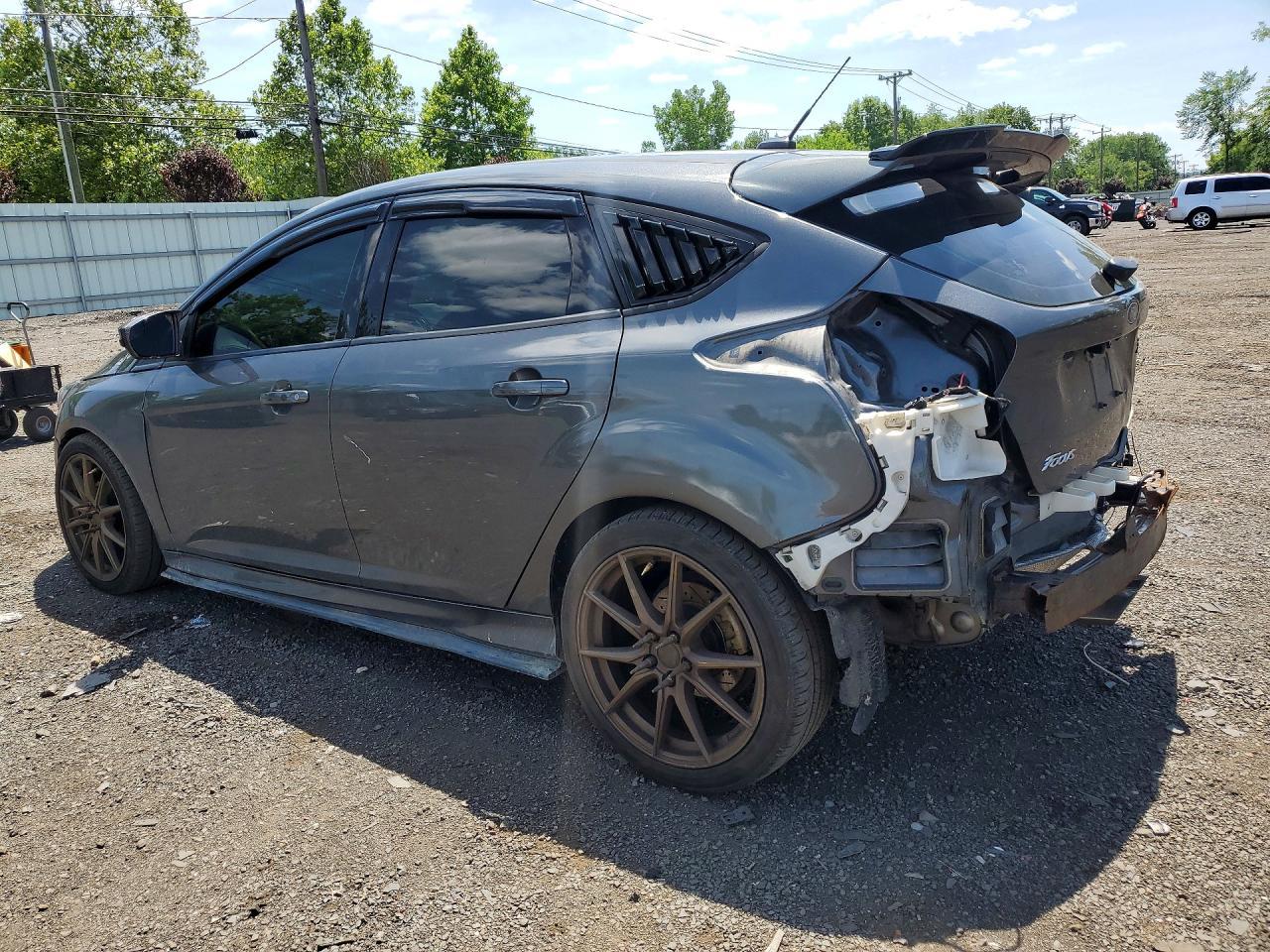 2017 Ford Focus St - Фото 2
