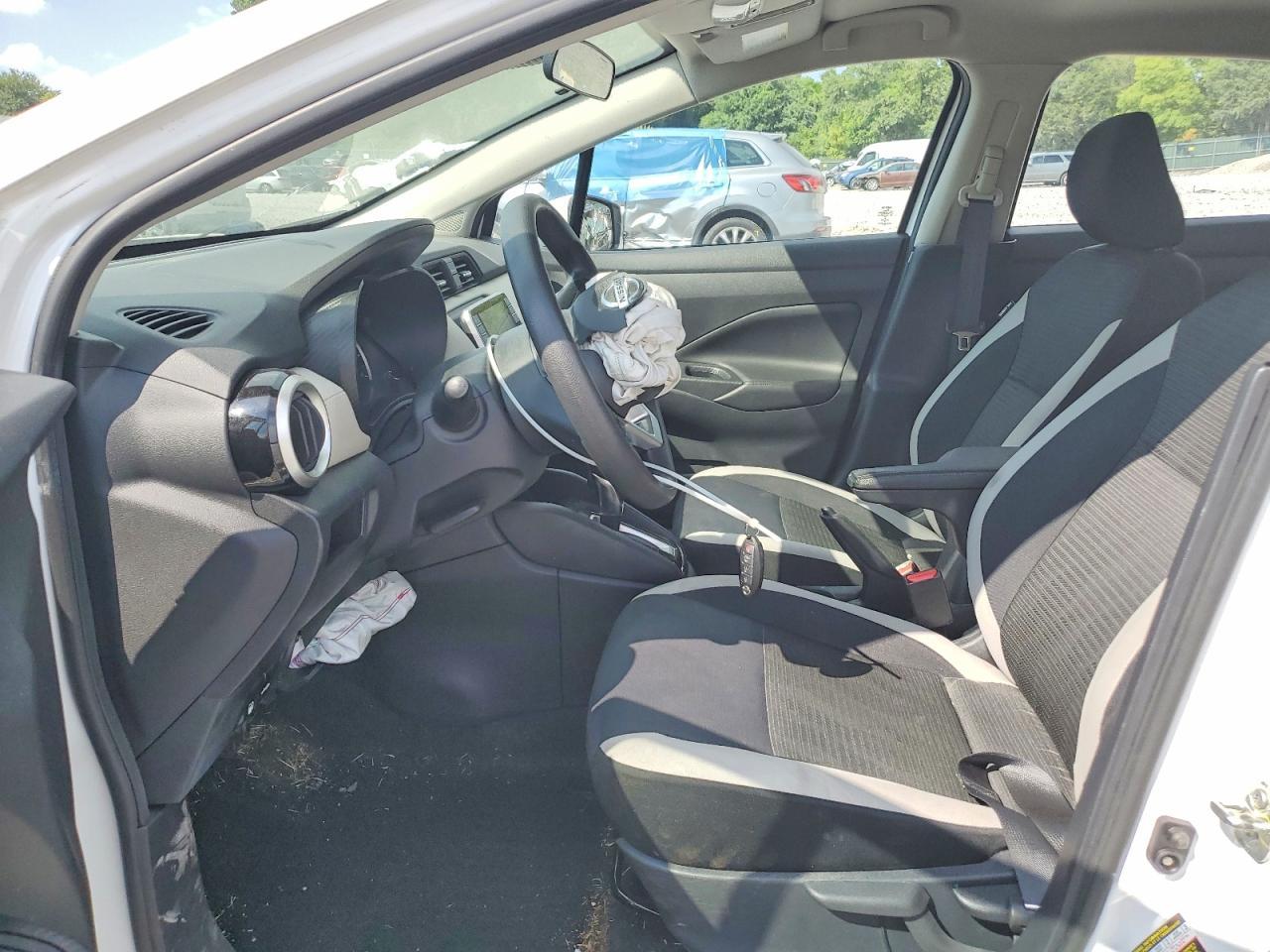 2020 Nissan Versa Sv - Фото 7