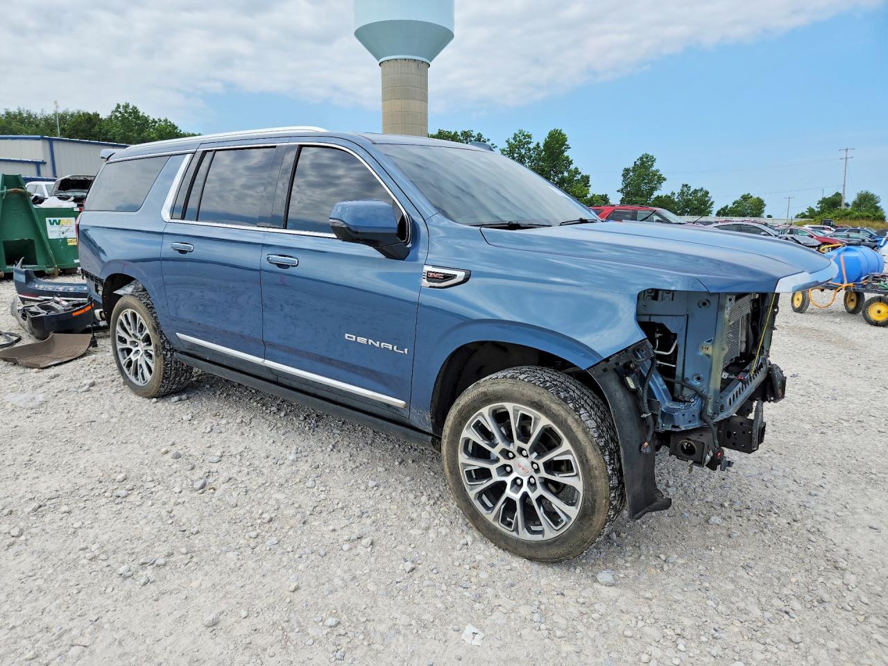 2025 GMC Yukon Xl Denali - Фото 4