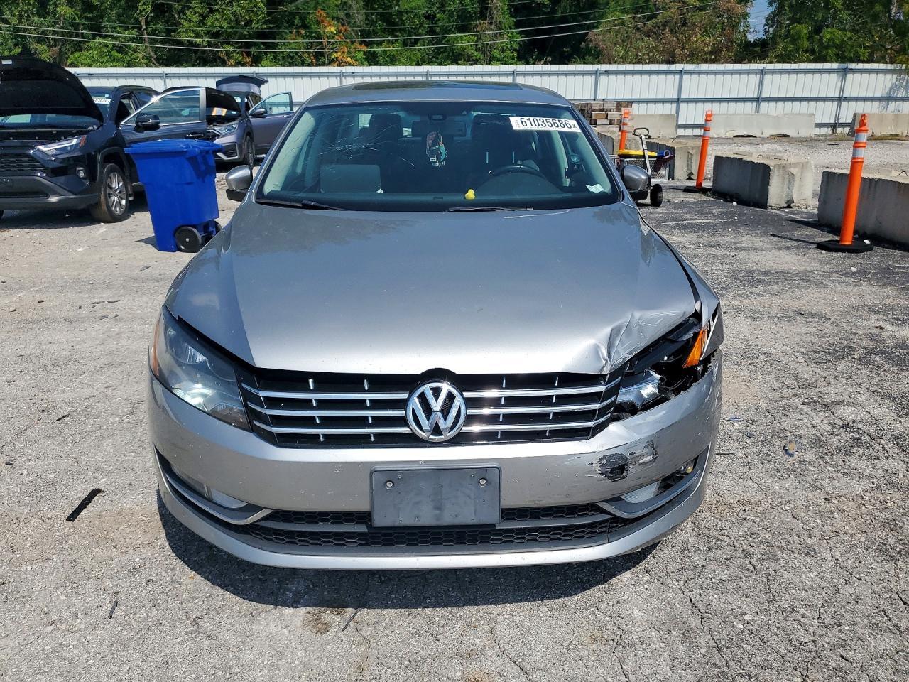 2014 Volkswagen Passat Se - Фото 5