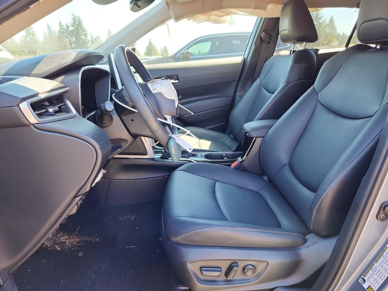 2024 Toyota Corolla Cross Xle - Фото 7