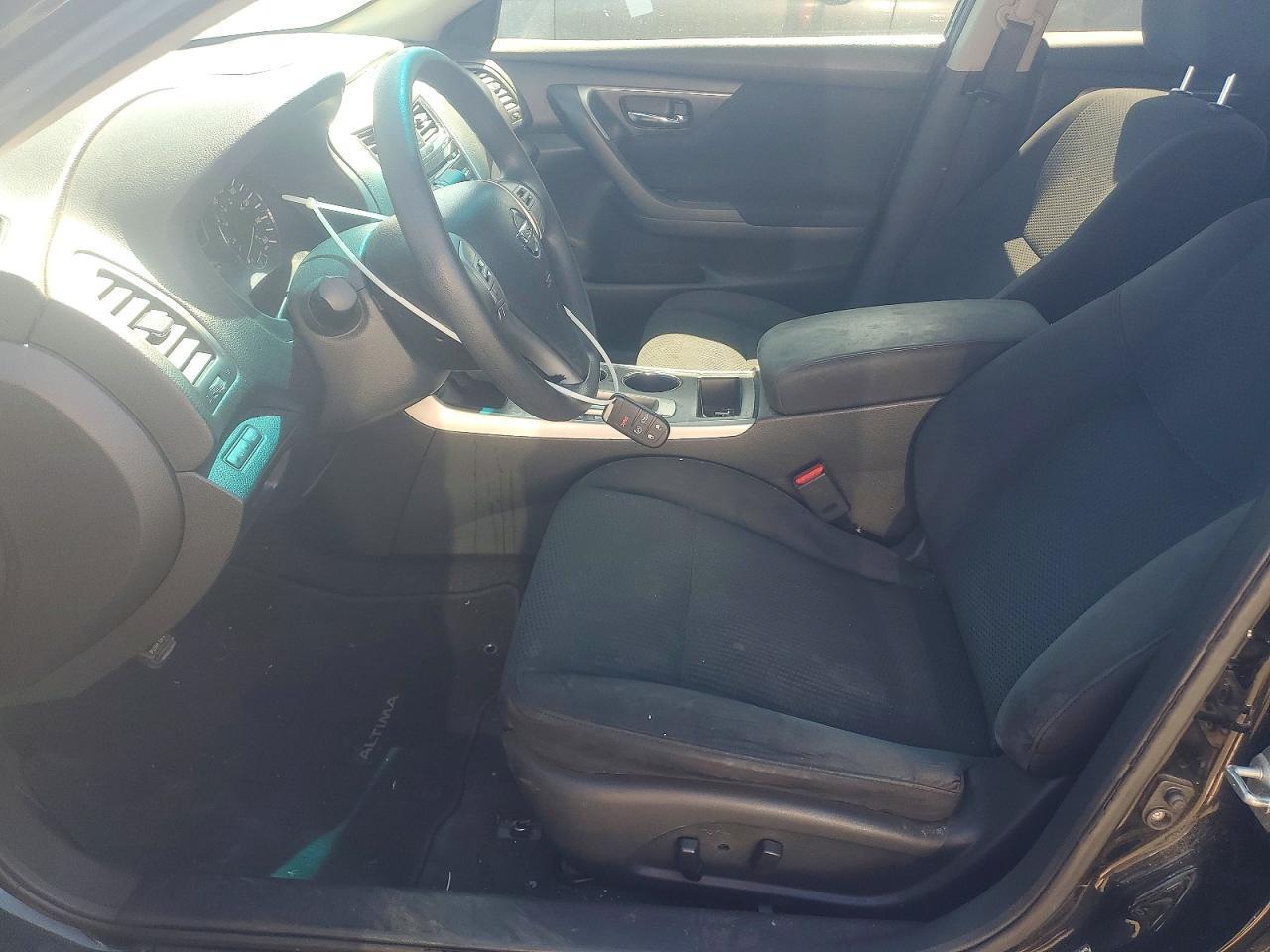 2015 Nissan Altima 2.5 S - Image 7