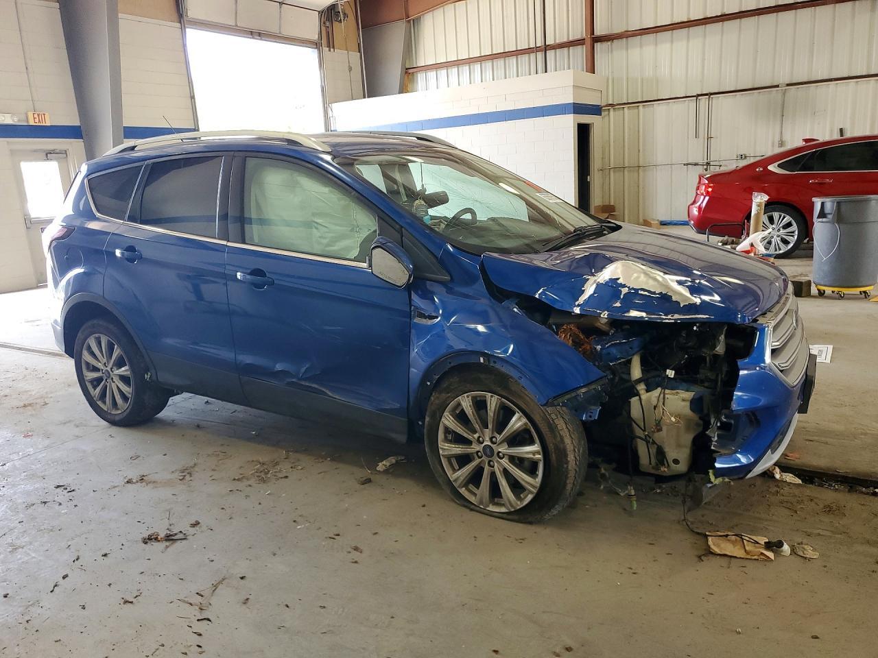 2017 Ford Escape Titanium - Фото 4