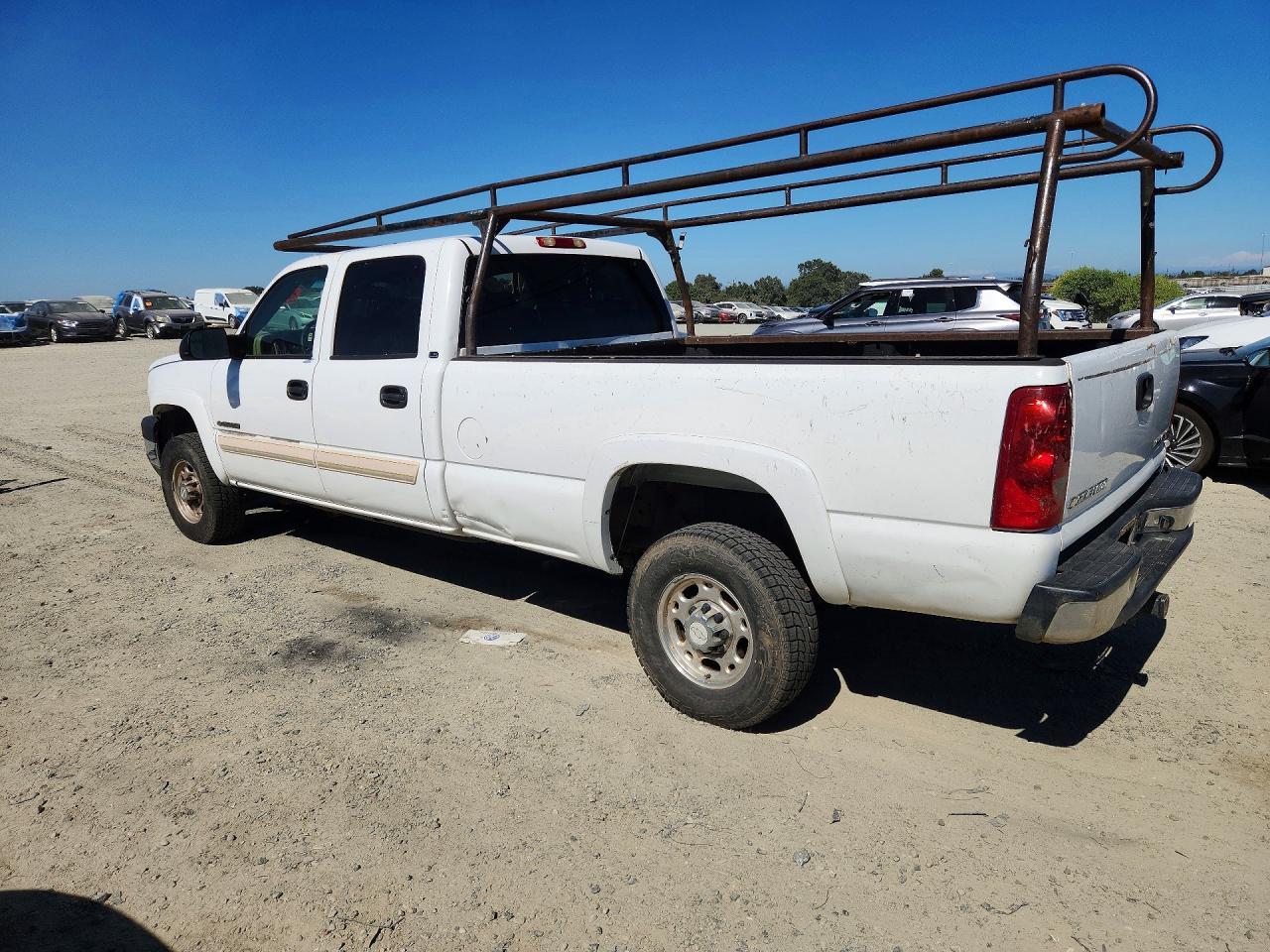 2005 Chevrolet Silverado C2500 Heavy Duty - Фото 2