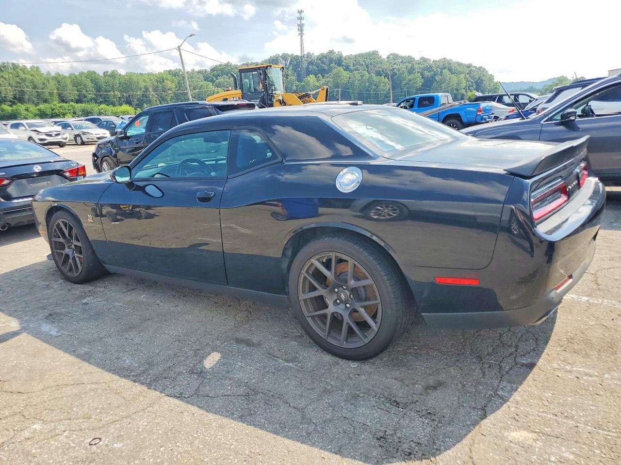 2017 Dodge Challenger R/T 392 - Image 2